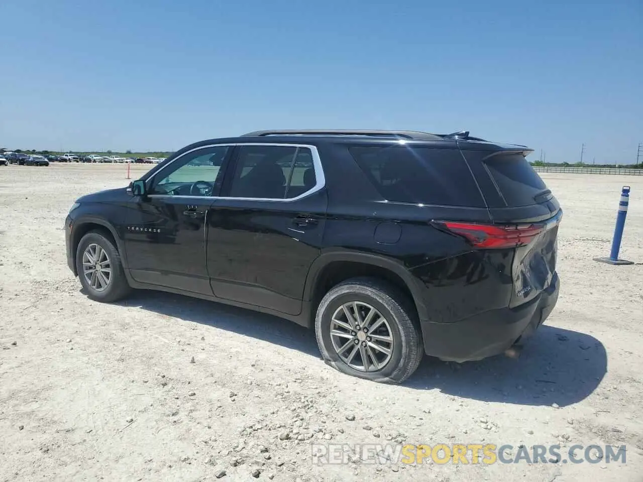 2 Фотография поврежденного автомобиля 1GNERGKW8PJ172729 CHEVROLET TRAVERSE 2023