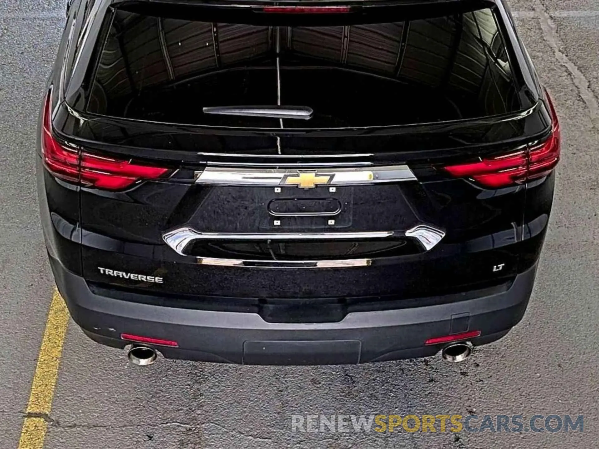 19 Photograph of a damaged car 1GNERGKW9PJ206483 CHEVROLET TRAVERSE 2023