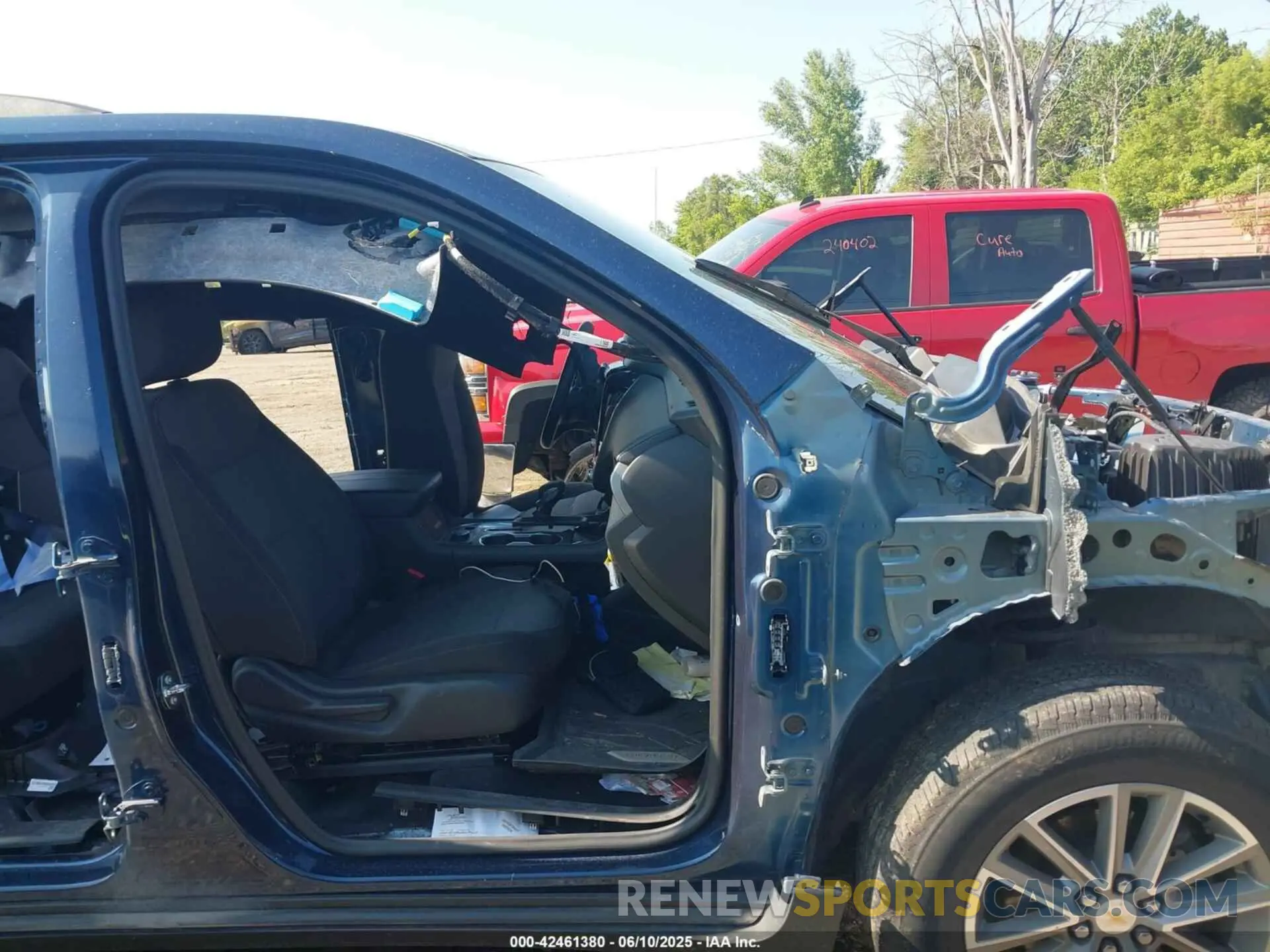 12 Photograph of a damaged car 1GNERGKW9PJ255392 CHEVROLET TRAVERSE 2023