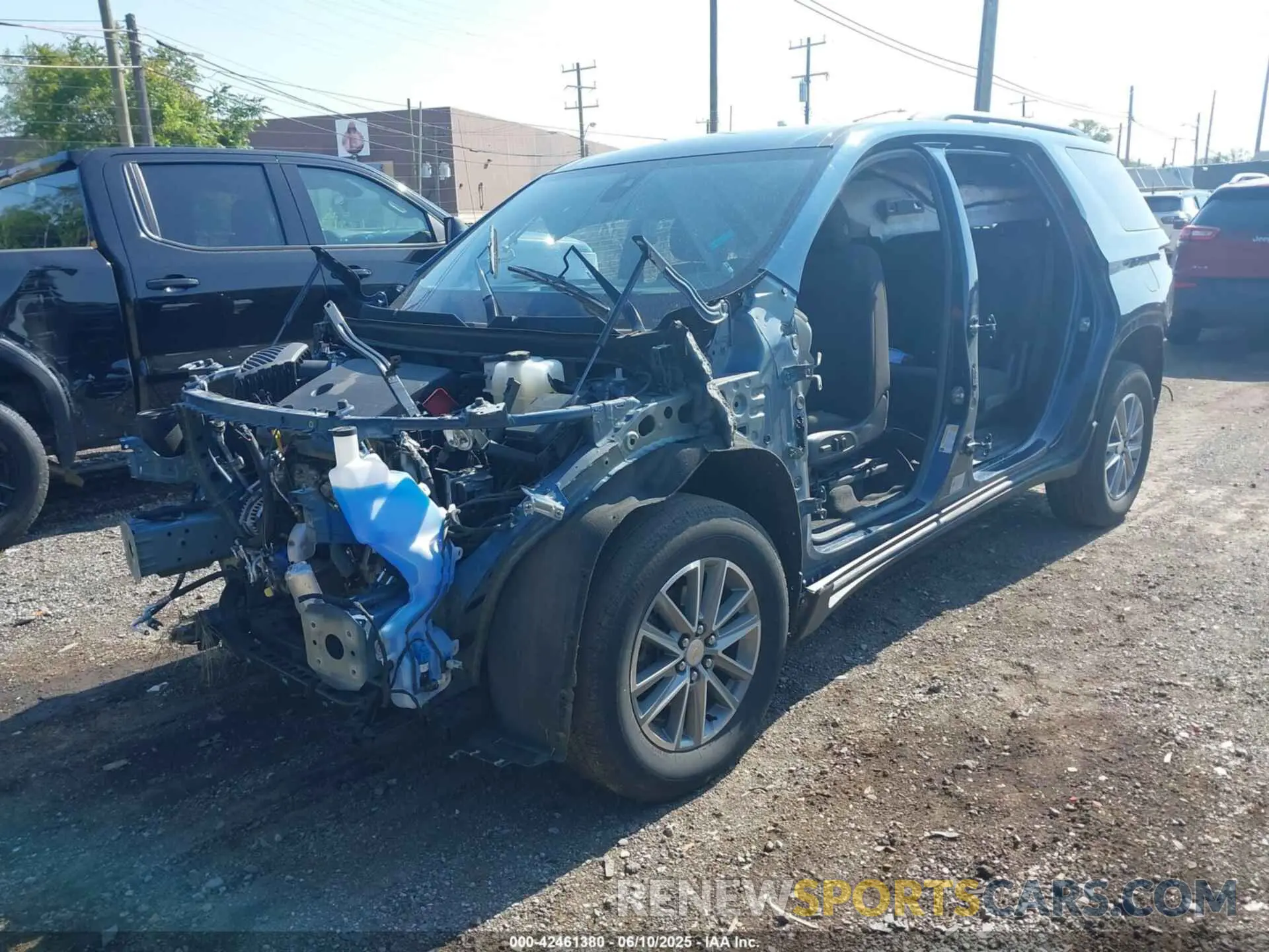 2 Photograph of a damaged car 1GNERGKW9PJ255392 CHEVROLET TRAVERSE 2023