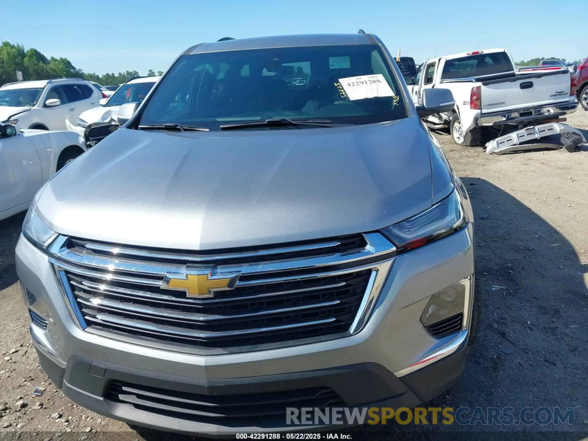12 Фотография поврежденного автомобиля 1GNERGKWXPJ104352 CHEVROLET TRAVERSE 2023