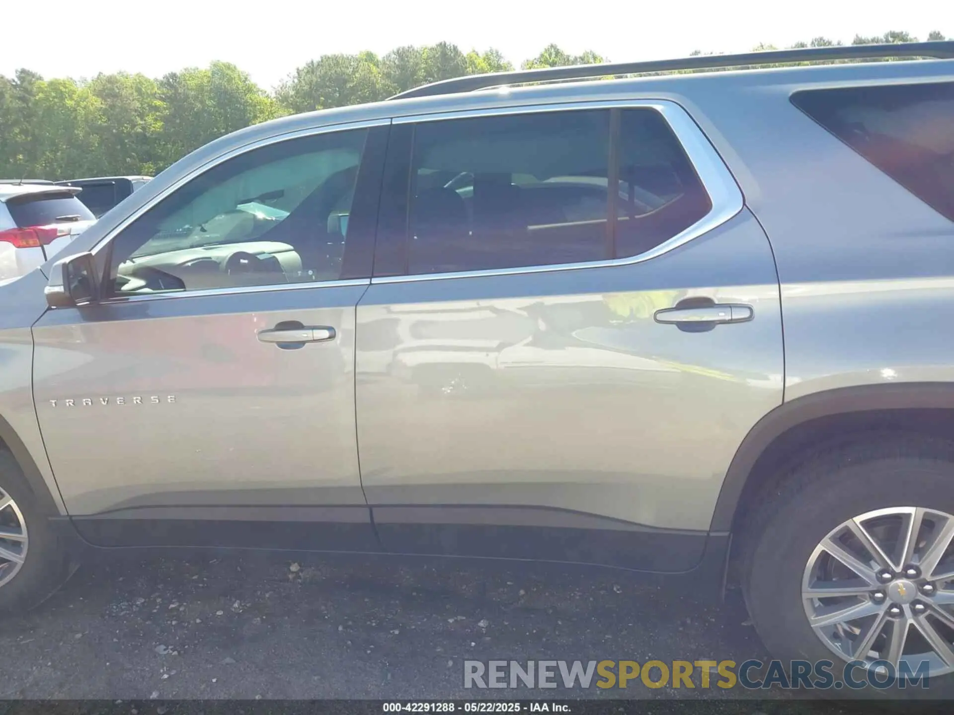 14 Фотография поврежденного автомобиля 1GNERGKWXPJ104352 CHEVROLET TRAVERSE 2023