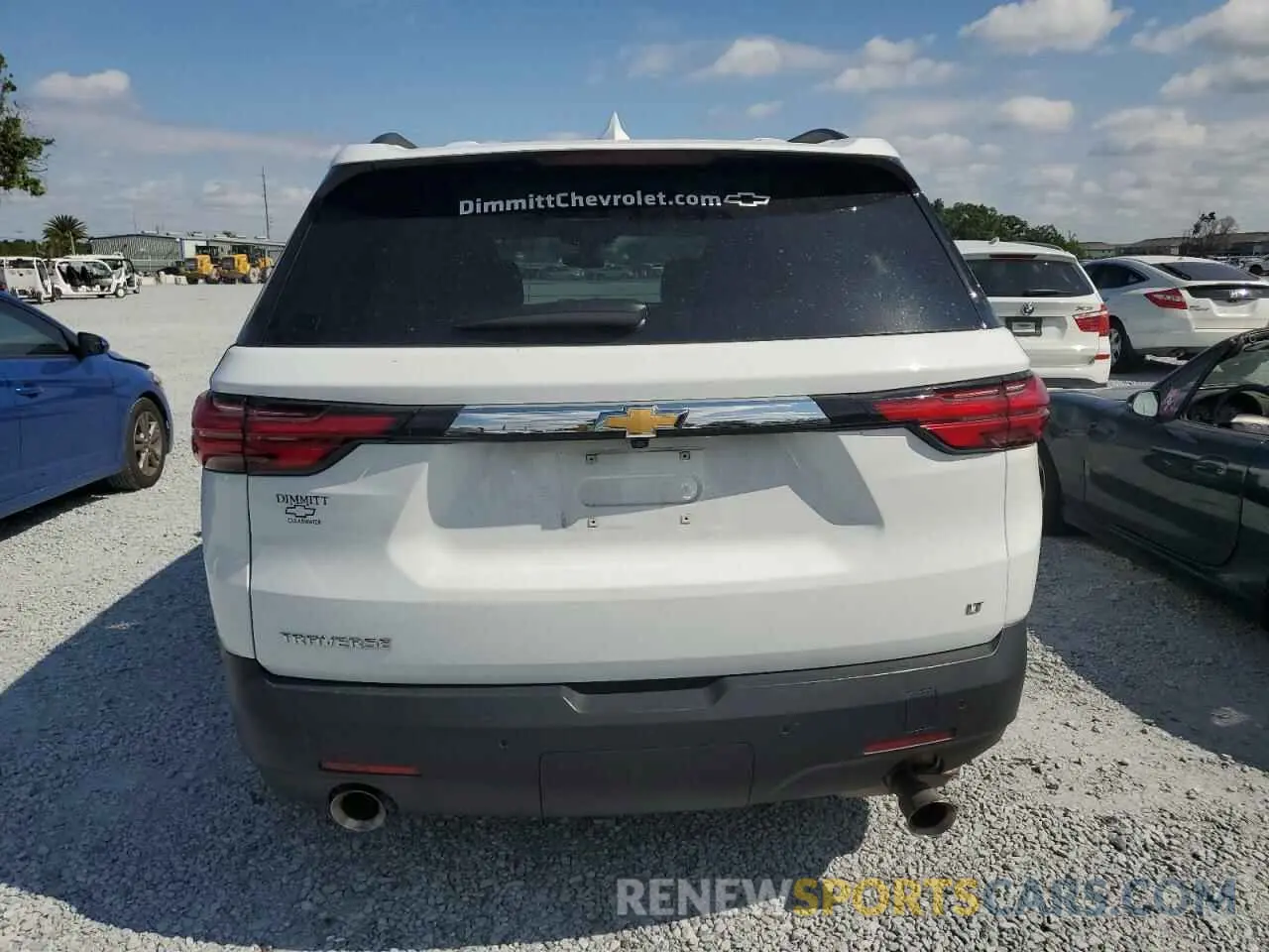 6 Photograph of a damaged car 1GNERGKWXPJ147718 CHEVROLET TRAVERSE 2023