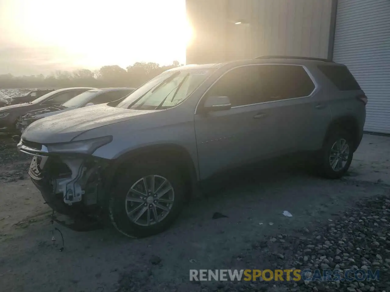 1 Фотография поврежденного автомобиля 1GNERGKWXPJ215841 CHEVROLET TRAVERSE 2023