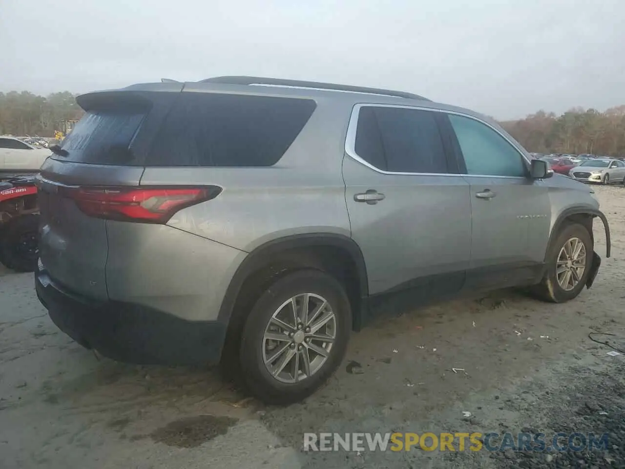 3 Фотография поврежденного автомобиля 1GNERGKWXPJ215841 CHEVROLET TRAVERSE 2023