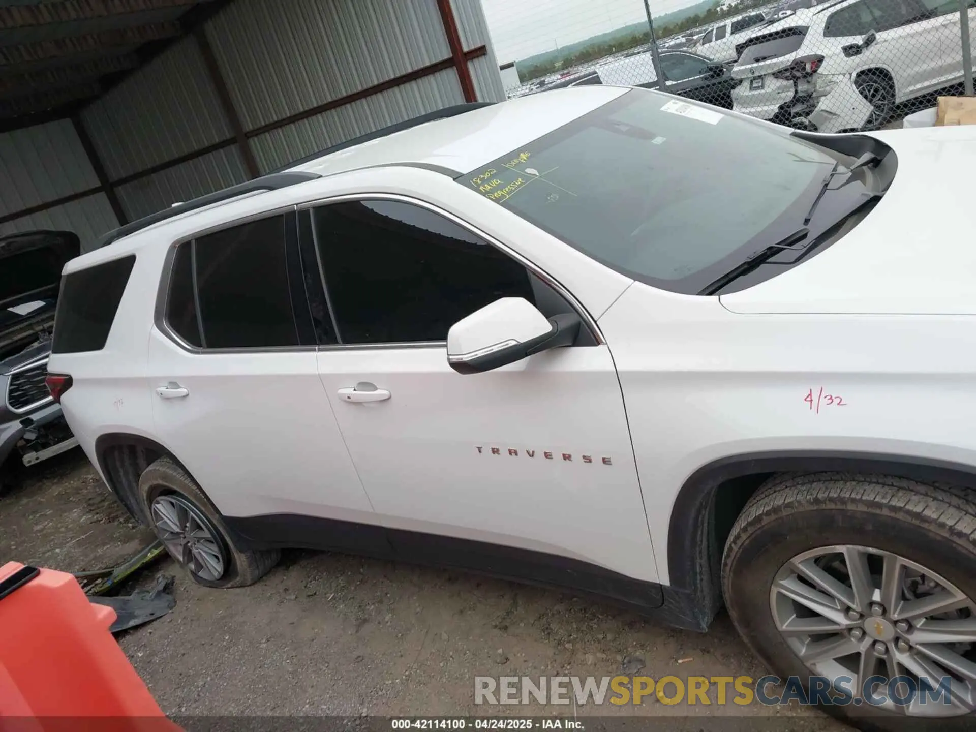 14 Фотография поврежденного автомобиля 1GNERHKWXPJ194379 CHEVROLET TRAVERSE 2023