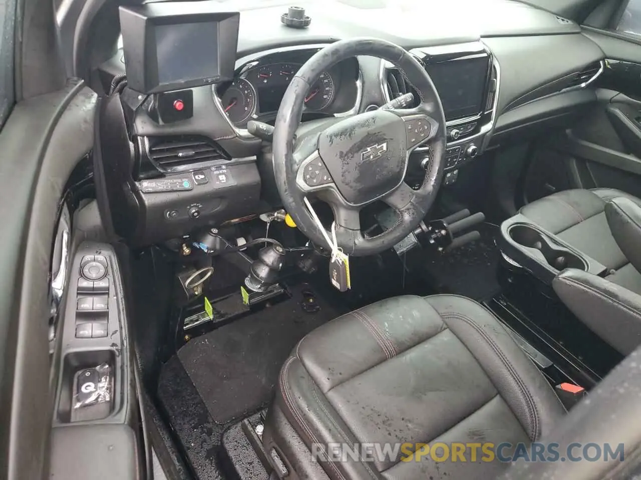8 Фотография поврежденного автомобиля 1GNERJKW1PJ145143 CHEVROLET TRAVERSE 2023