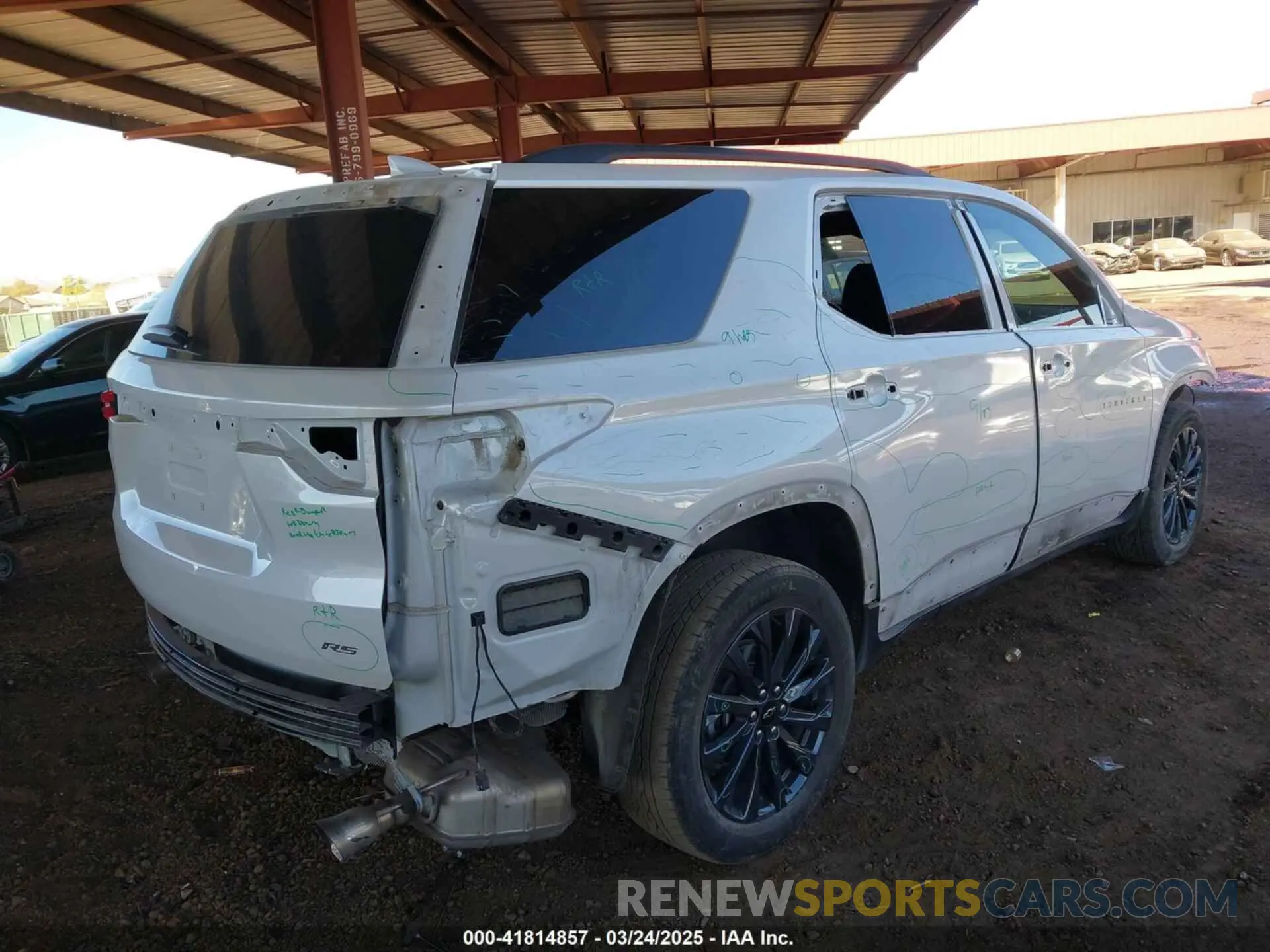 4 Фотография поврежденного автомобиля 1GNERJKW7PJ230813 CHEVROLET TRAVERSE 2023