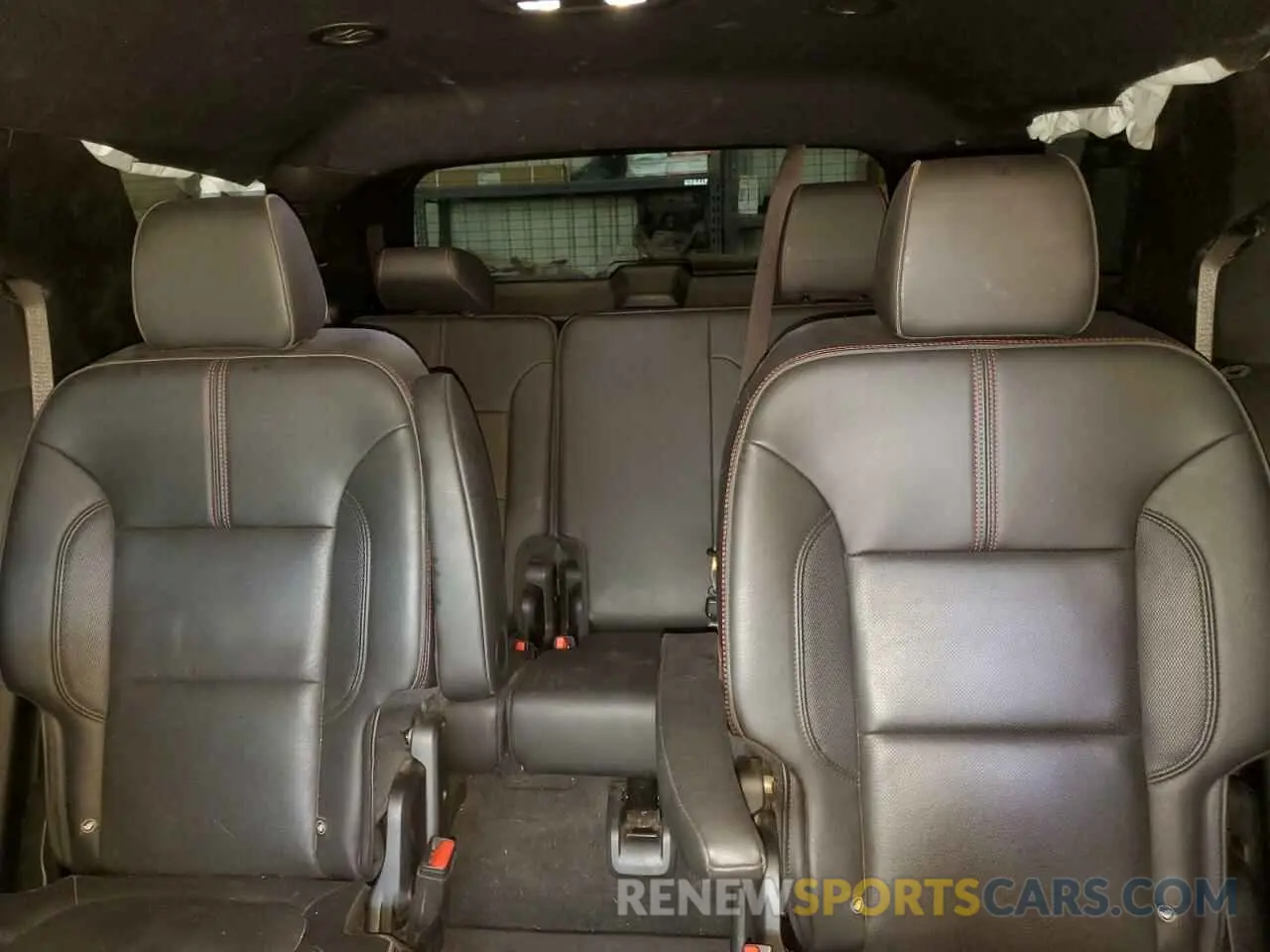 10 Photograph of a damaged car 1GNERJKW8PJ127965 CHEVROLET TRAVERSE 2023