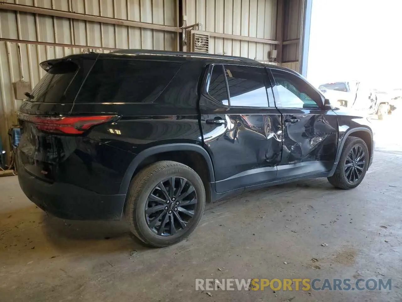 3 Photograph of a damaged car 1GNERJKW8PJ127965 CHEVROLET TRAVERSE 2023