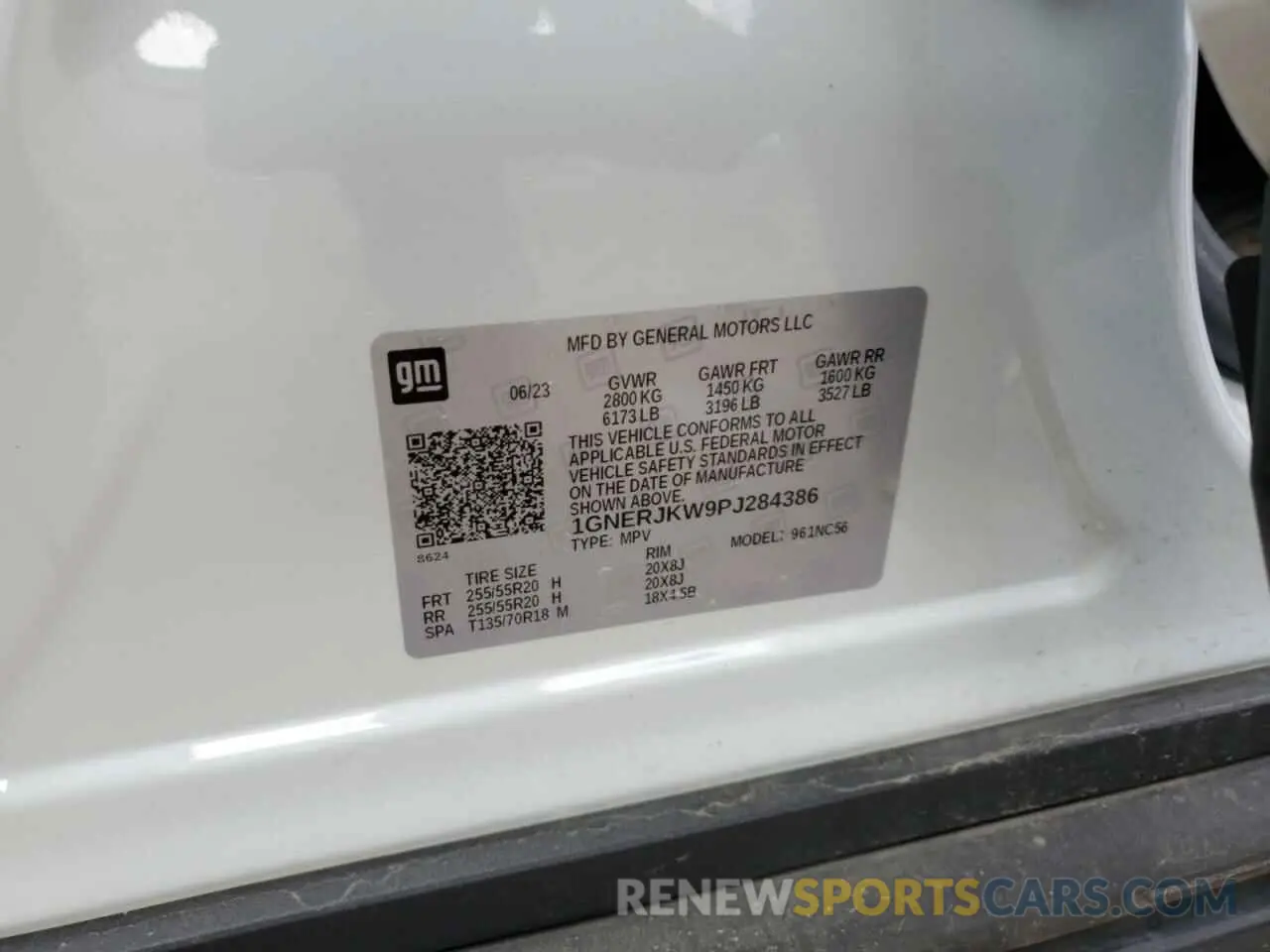 15 Photograph of a damaged car 1GNERJKW9PJ284386 CHEVROLET TRAVERSE 2023