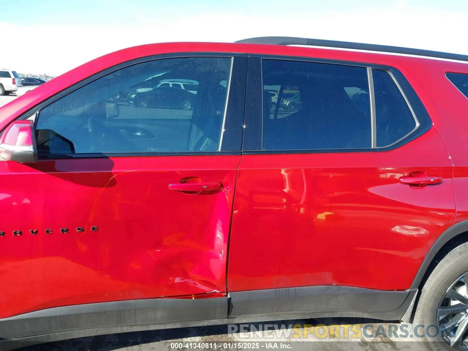 14 Photograph of a damaged car 1GNERJKW9PJ335871 CHEVROLET TRAVERSE 2023