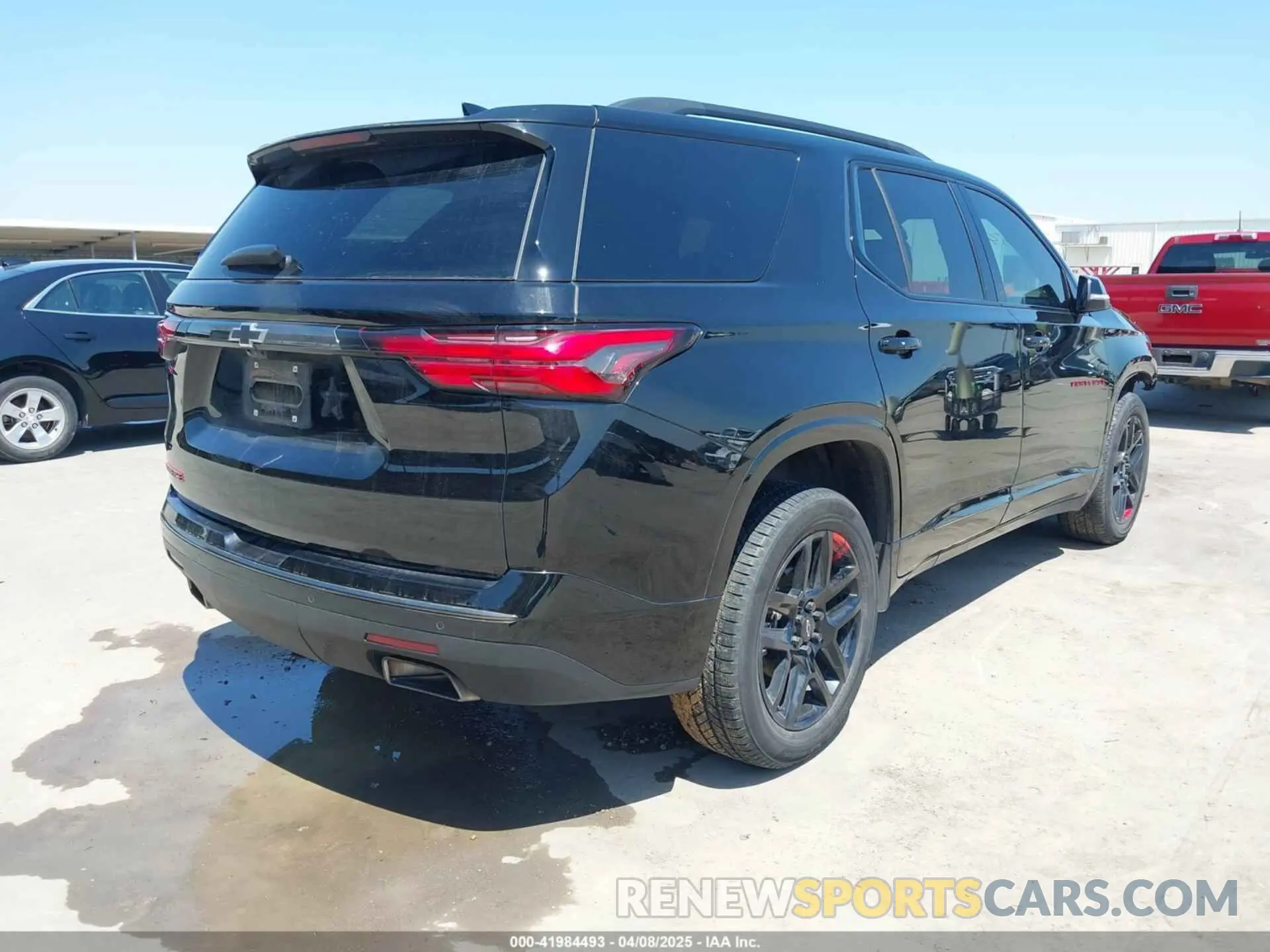 4 Фотография поврежденного автомобиля 1GNERKKW1PJ136870 CHEVROLET TRAVERSE 2023