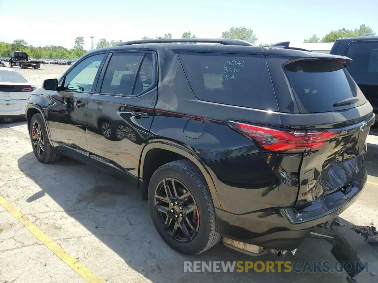 2 Photograph of a damaged car 1GNERKKW7PJ191520 CHEVROLET TRAVERSE 2023