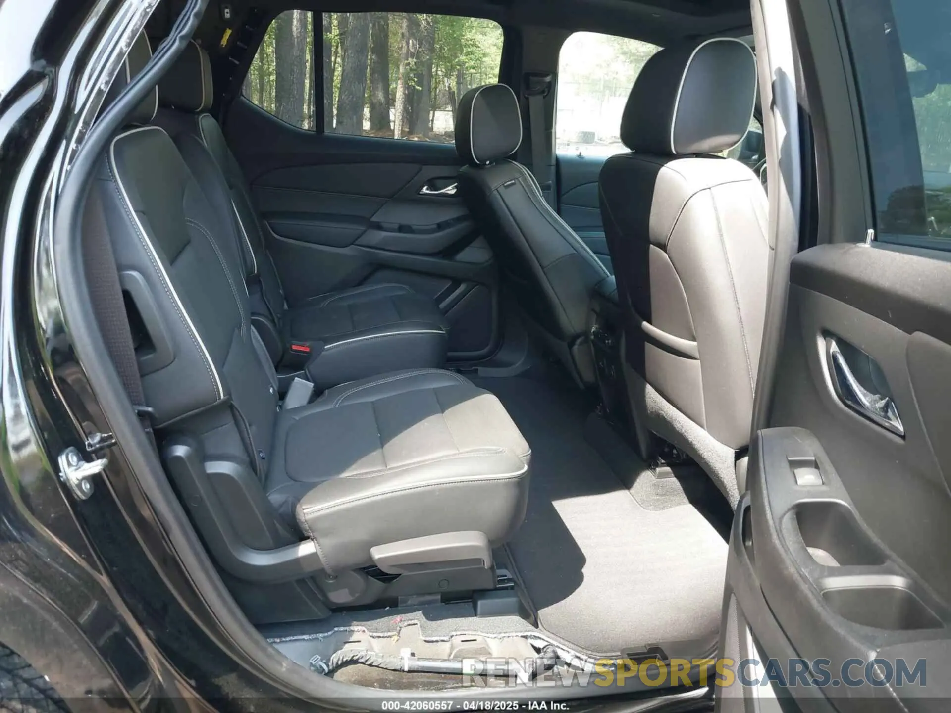 8 Фотография поврежденного автомобиля 1GNERKKW8PJ334863 CHEVROLET TRAVERSE 2023