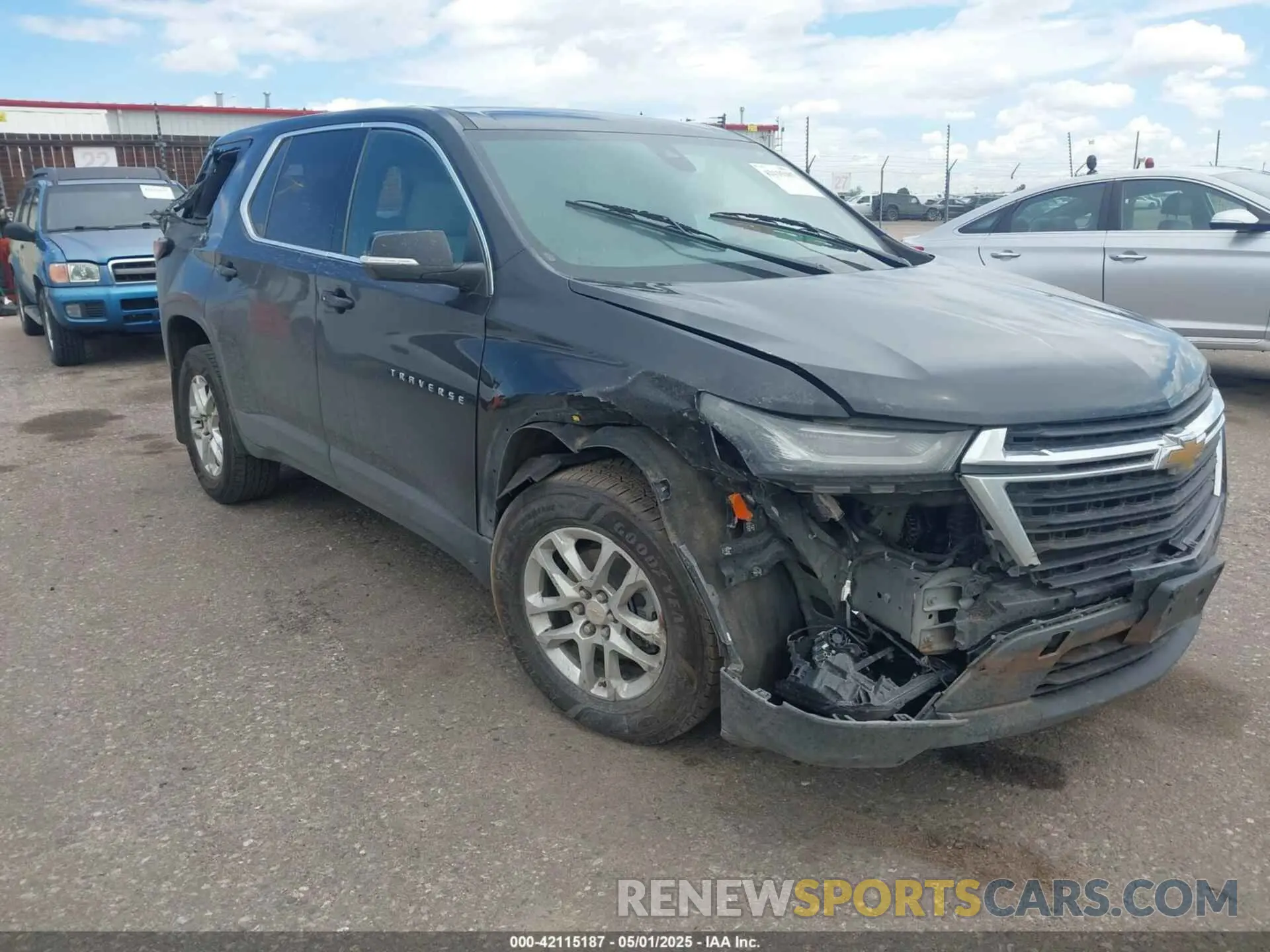 1 Photograph of a damaged car 1GNERLKW7PJ242259 CHEVROLET TRAVERSE 2023