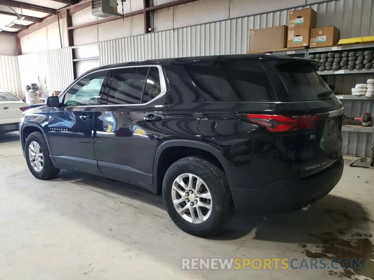 2 Photograph of a damaged car 1GNEVFKW6PJ205507 CHEVROLET TRAVERSE 2023