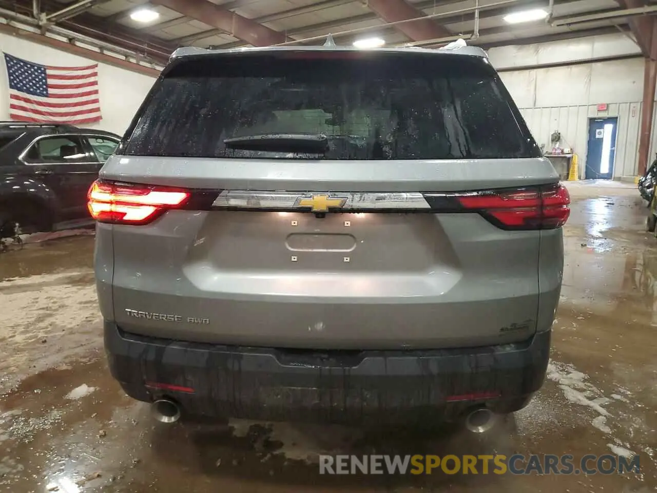 6 Photograph of a damaged car 1GNEVFKW8PJ333117 CHEVROLET TRAVERSE 2023