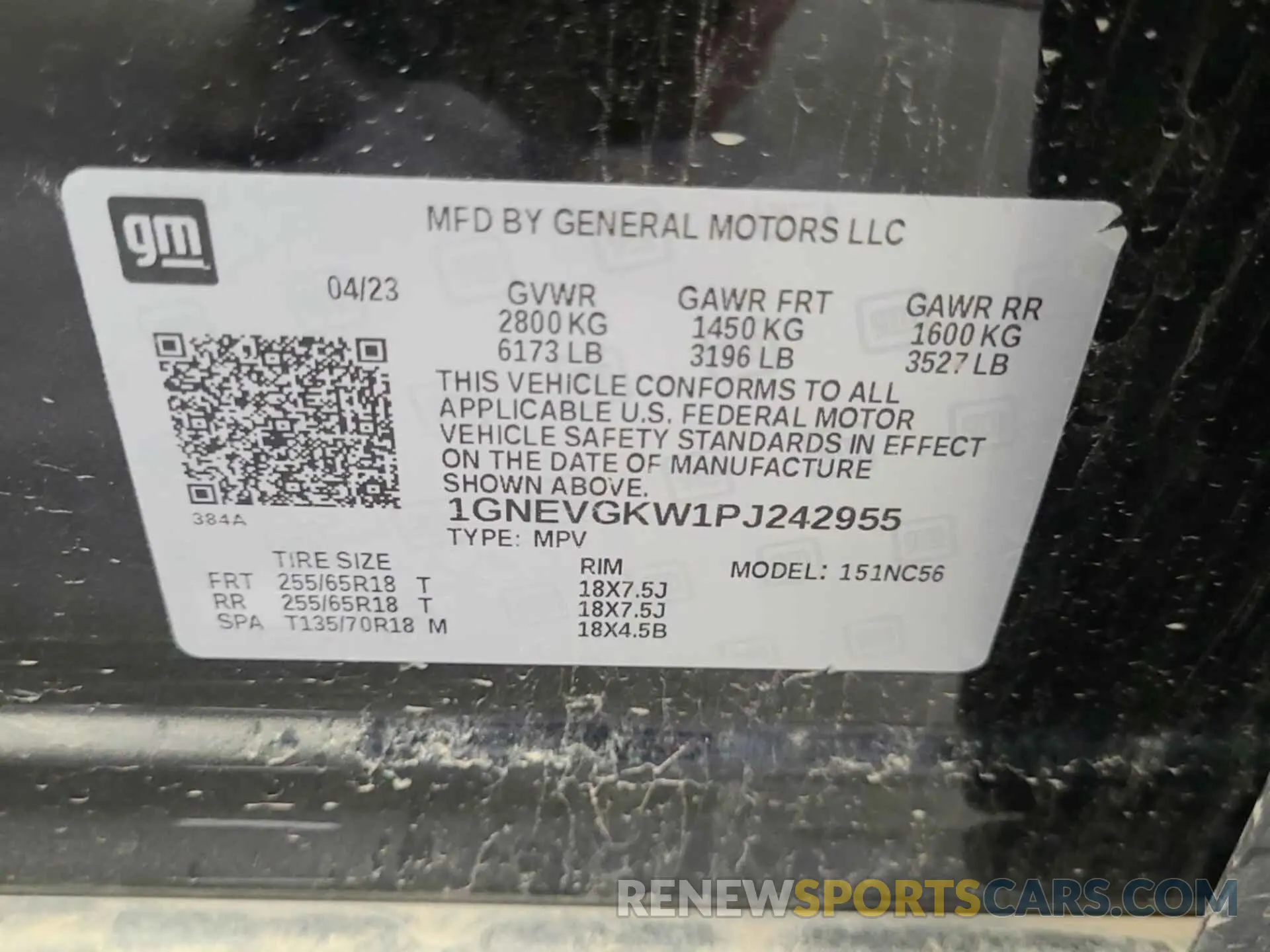 2 Фотография поврежденного автомобиля 1GNEVGKW1PJ242955 CHEVROLET TRAVERSE 2023