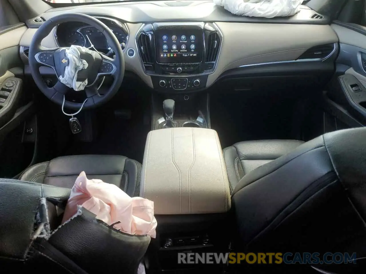 8 Photograph of a damaged car 1GNEVGKW2PJ340957 CHEVROLET TRAVERSE 2023