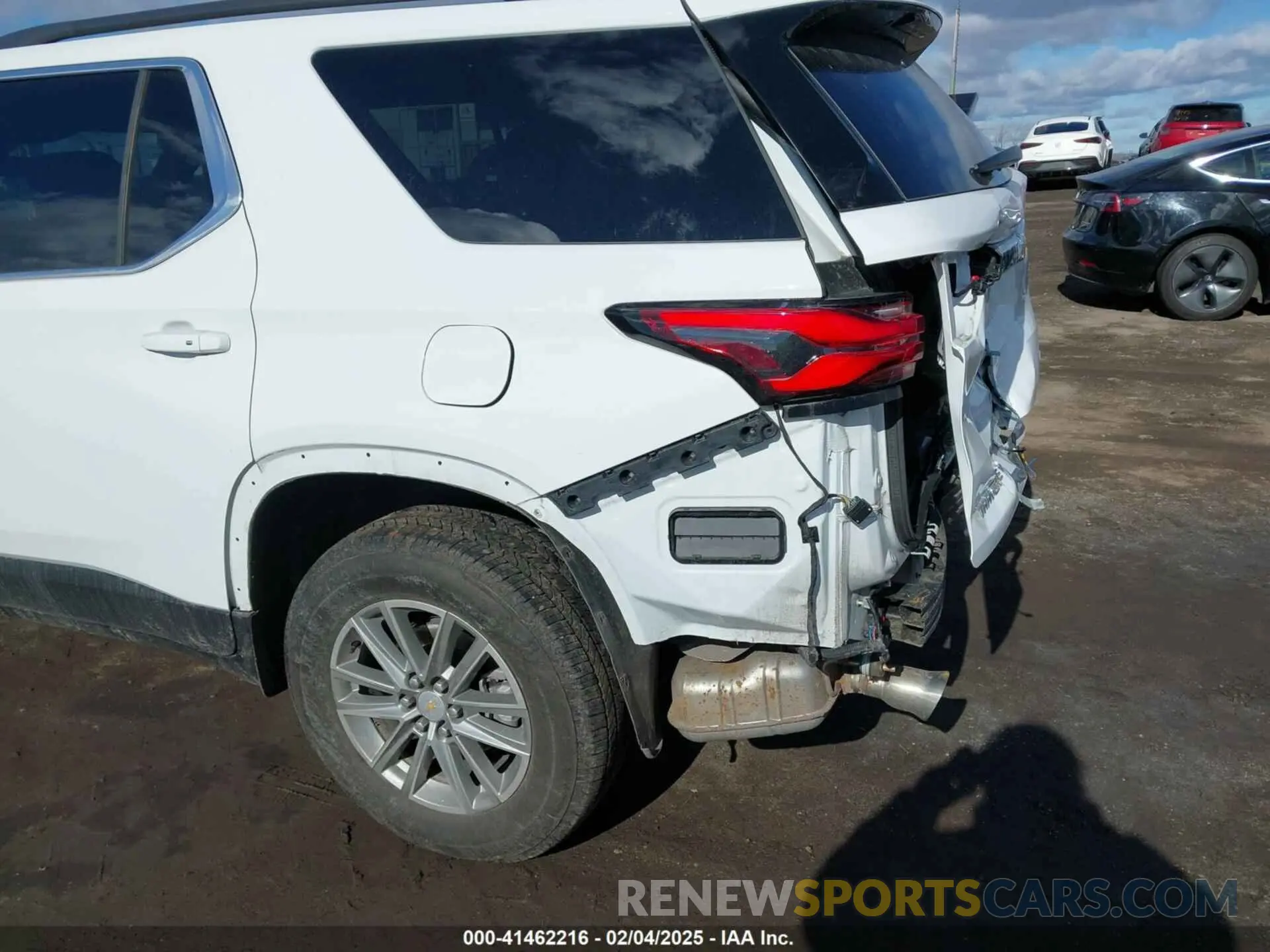 20 Photograph of a damaged car 1GNEVGKW3PJ224425 CHEVROLET TRAVERSE 2023