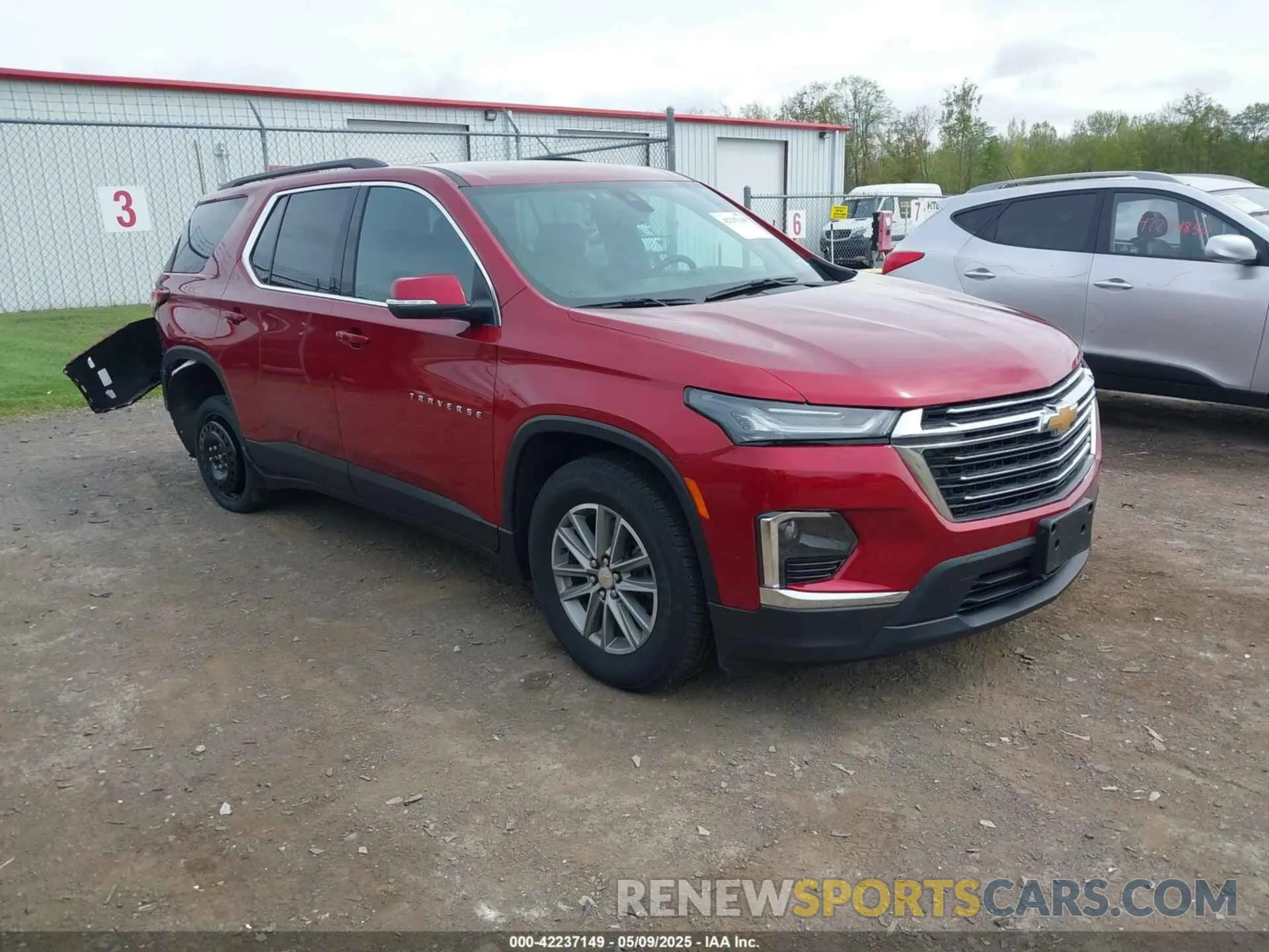 1 Фотография поврежденного автомобиля 1GNEVGKW4PJ277991 CHEVROLET TRAVERSE 2023
