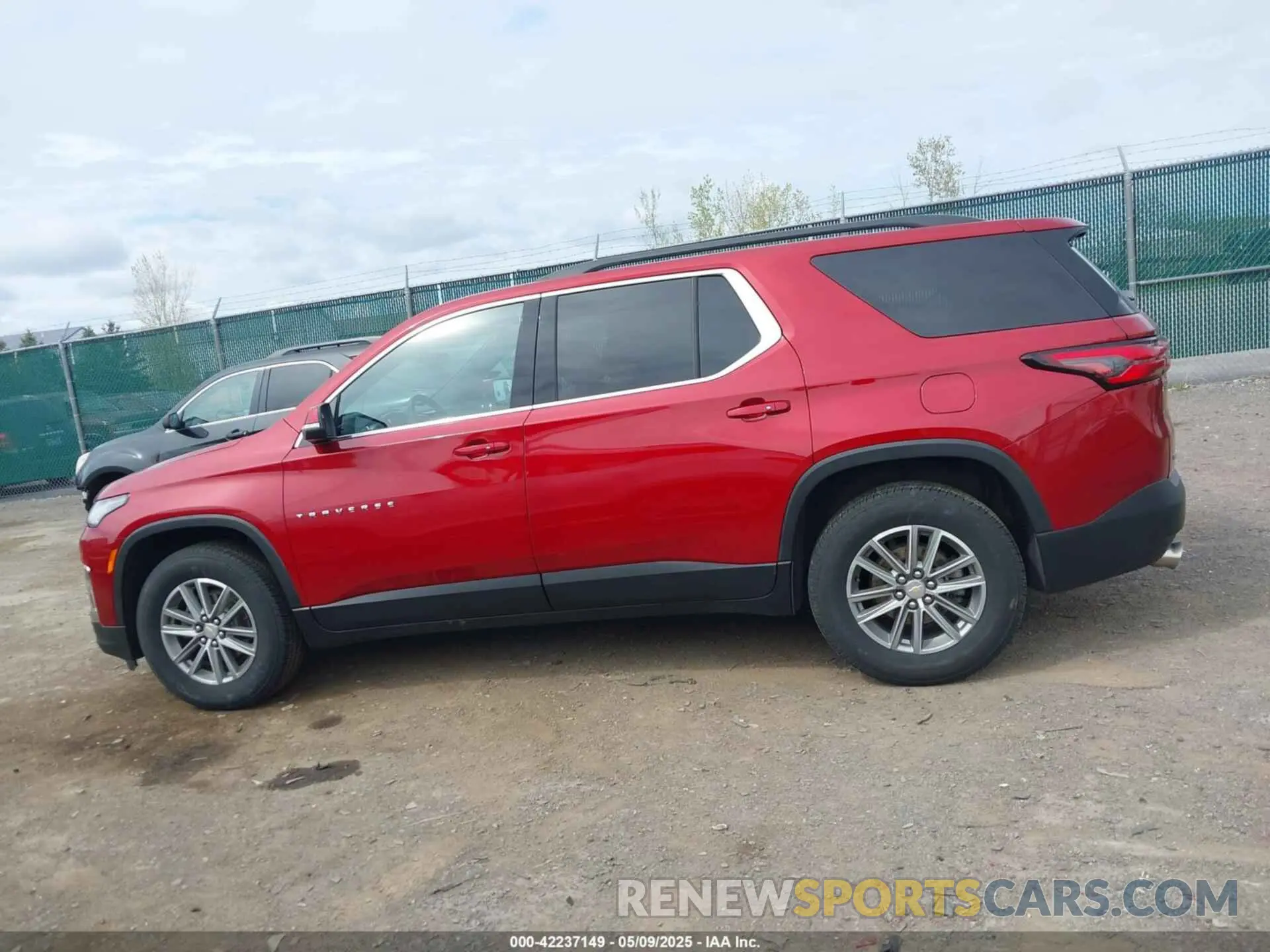 13 Фотография поврежденного автомобиля 1GNEVGKW4PJ277991 CHEVROLET TRAVERSE 2023