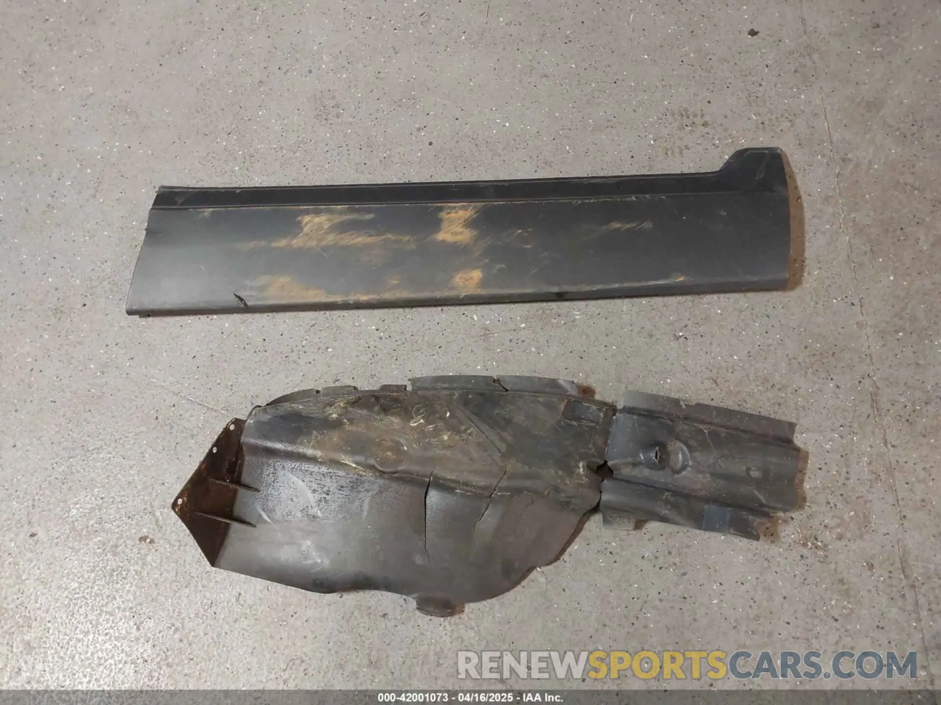 11 Photograph of a damaged car 1GNEVGKW4PJ332410 CHEVROLET TRAVERSE 2023