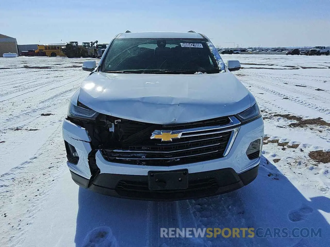 5 Photograph of a damaged car 1GNEVGKW5PJ233840 CHEVROLET TRAVERSE 2023
