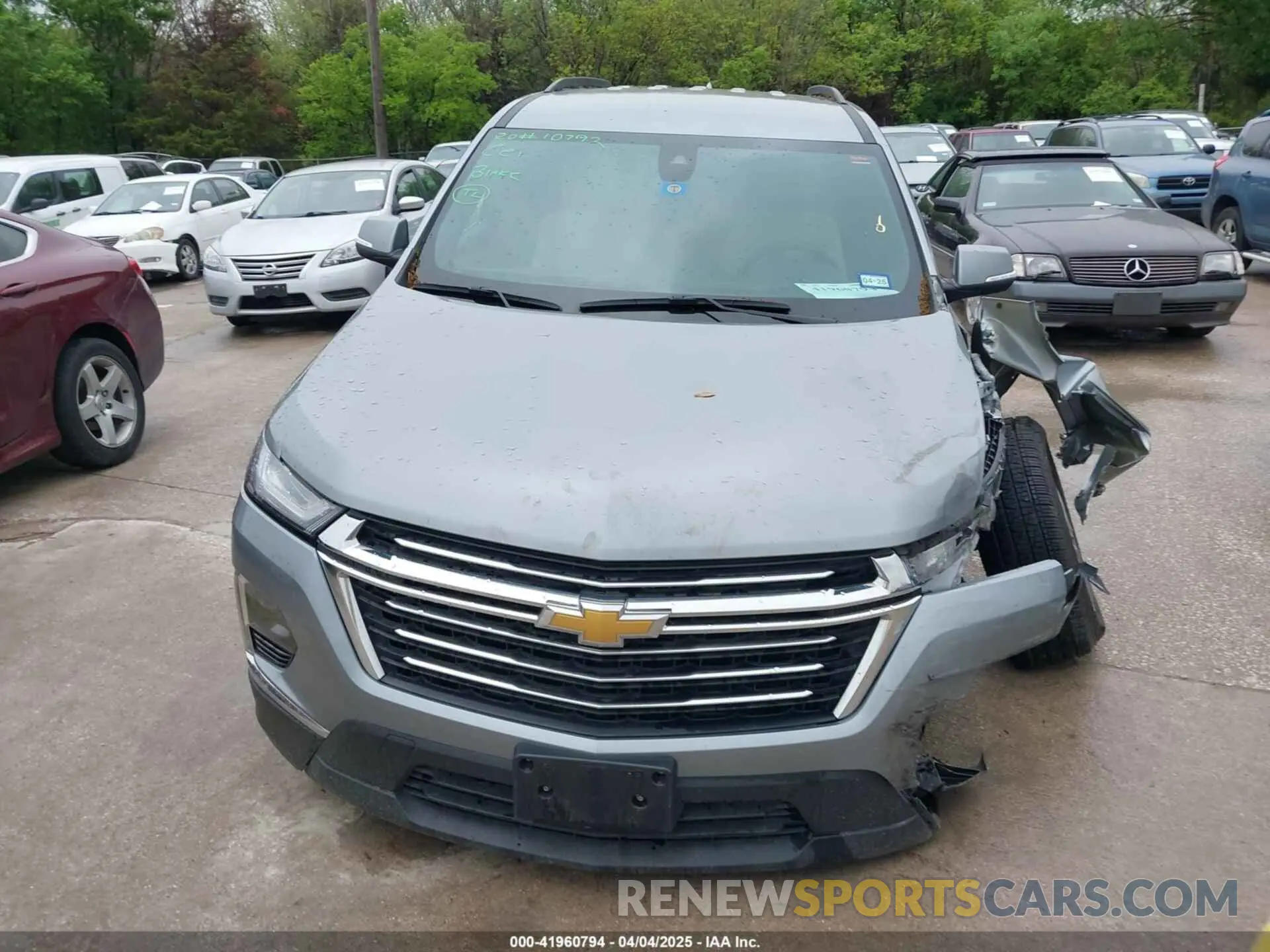 13 Фотография поврежденного автомобиля 1GNEVGKW5PJ243297 CHEVROLET TRAVERSE 2023