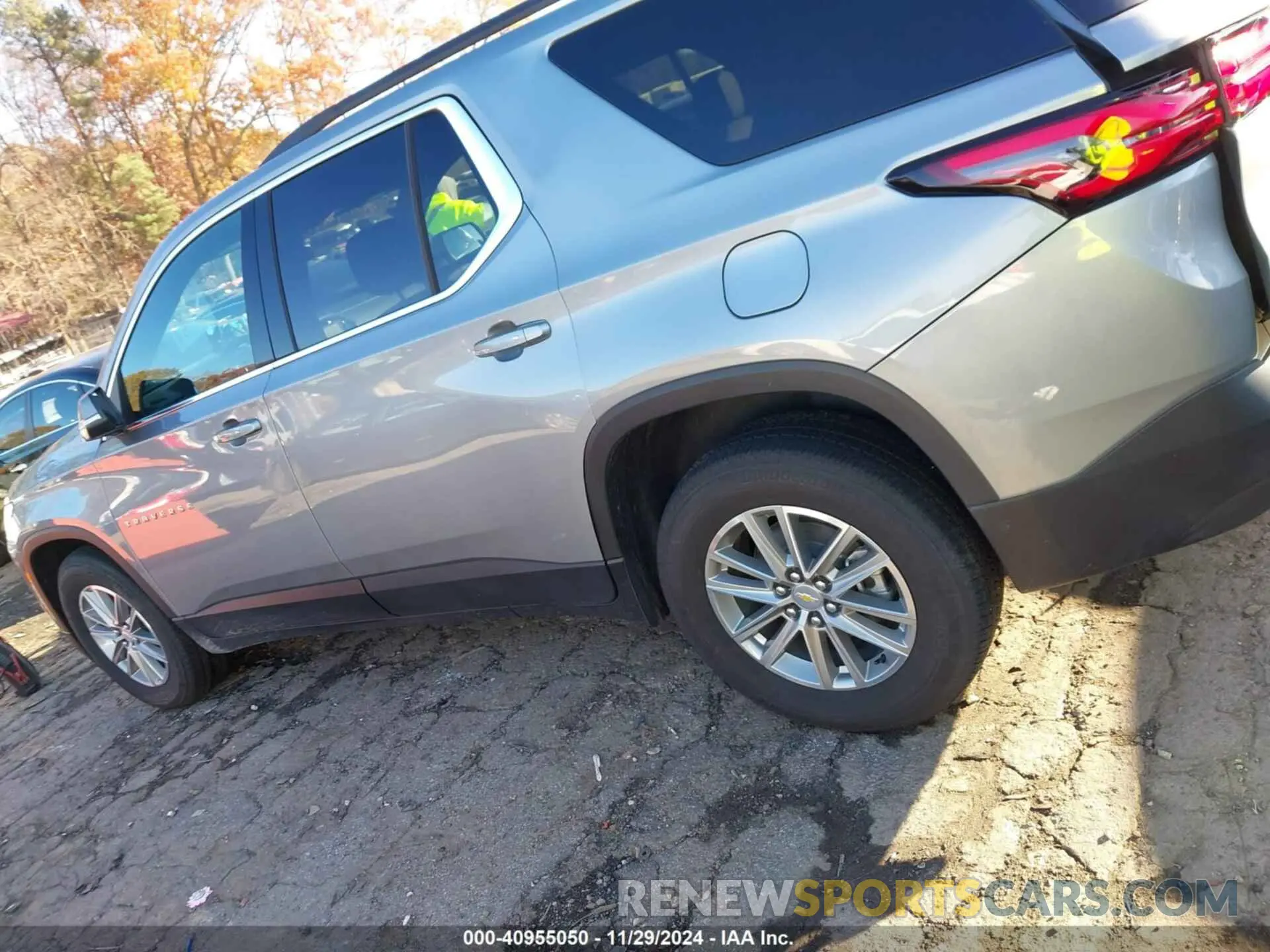 14 Photograph of a damaged car 1GNEVGKW5PJ324851 CHEVROLET TRAVERSE 2023