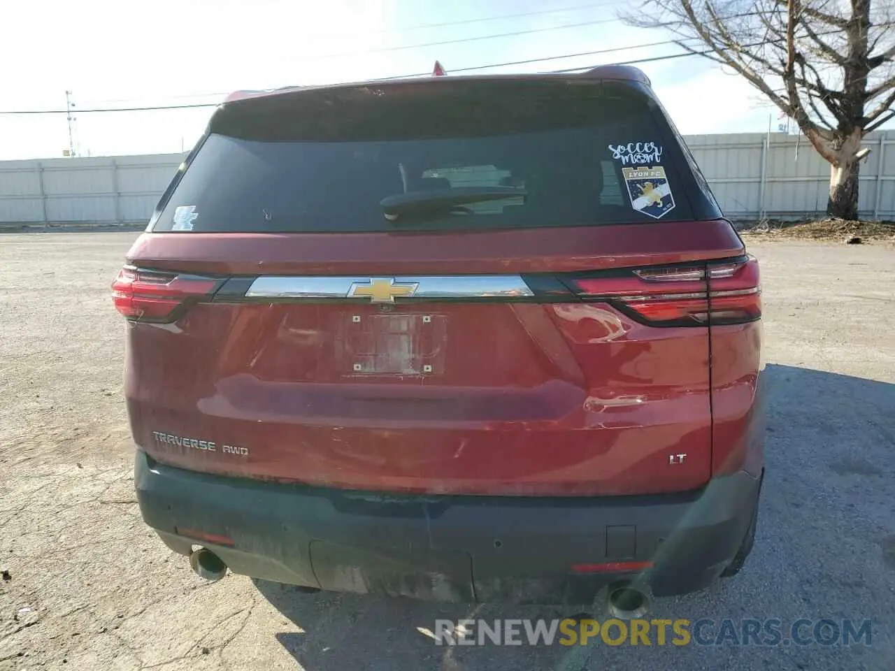 6 Фотография поврежденного автомобиля 1GNEVGKW6PJ147694 CHEVROLET TRAVERSE 2023