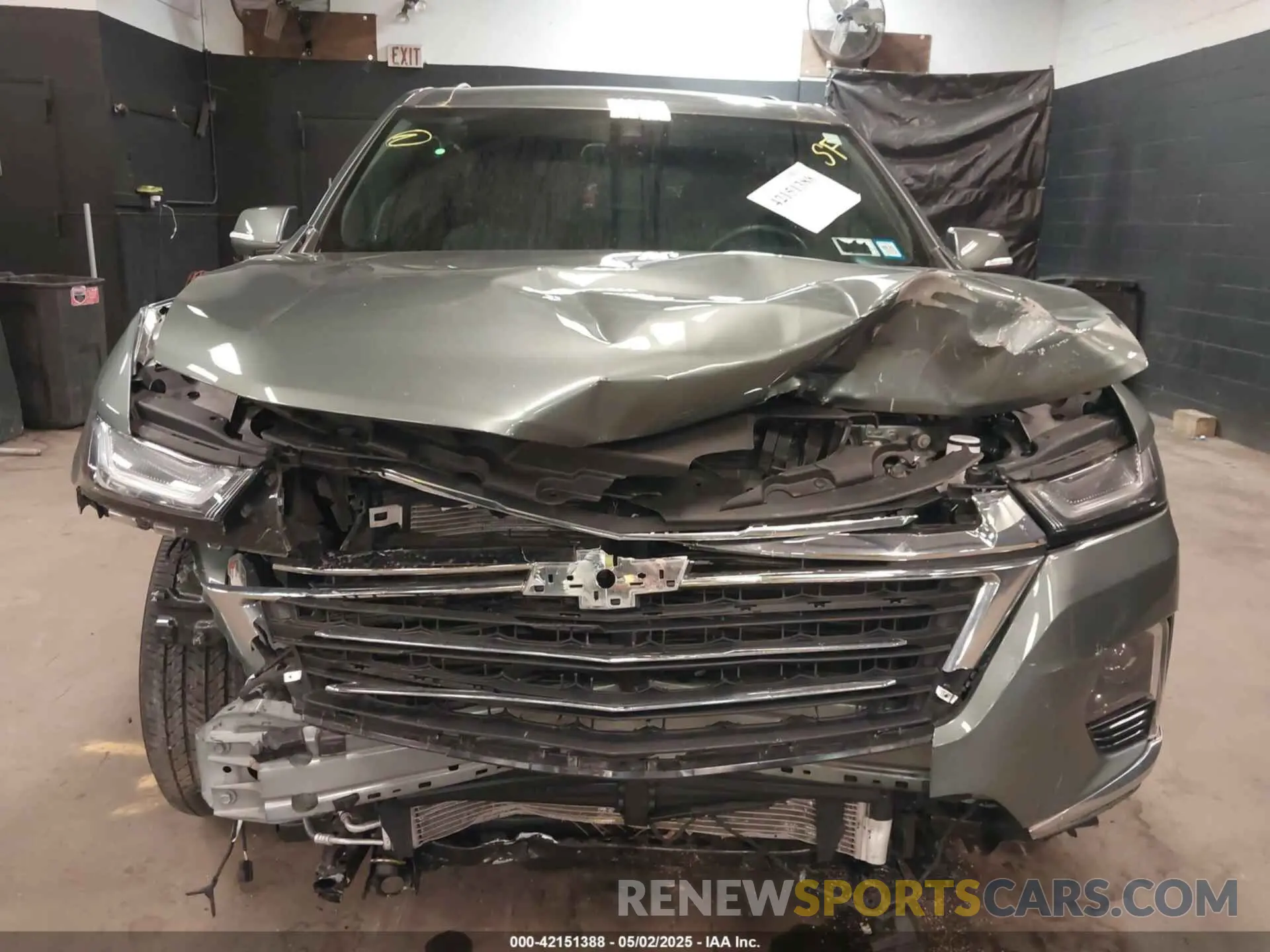 12 Photograph of a damaged car 1GNEVGKW6PJ272324 CHEVROLET TRAVERSE 2023
