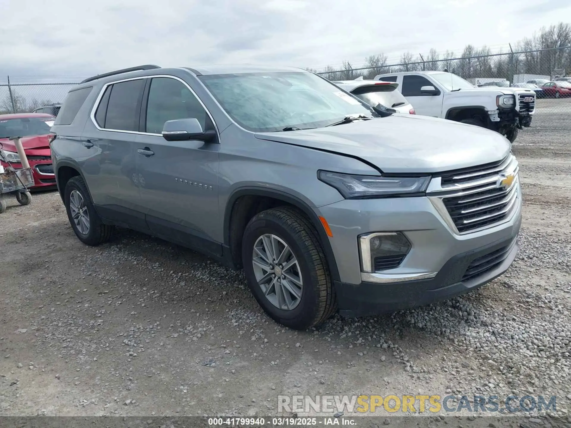 1 Фотография поврежденного автомобиля 1GNEVGKW7PJ242071 CHEVROLET TRAVERSE 2023