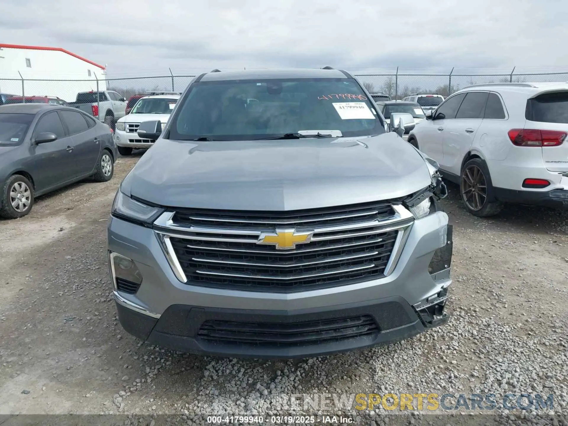 12 Фотография поврежденного автомобиля 1GNEVGKW7PJ242071 CHEVROLET TRAVERSE 2023