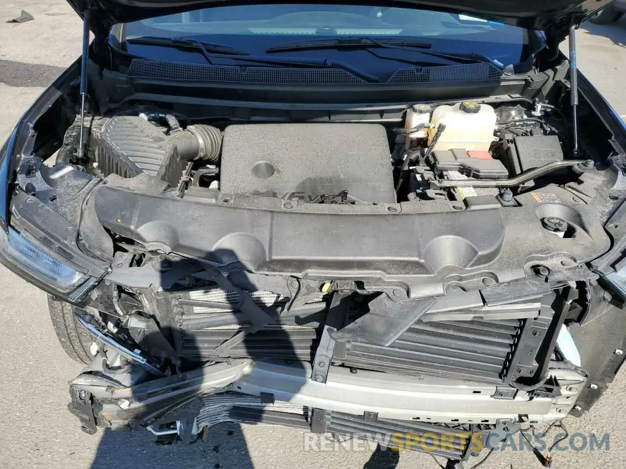 12 Photograph of a damaged car 1GNEVGKW7PJ284787 CHEVROLET TRAVERSE 2023