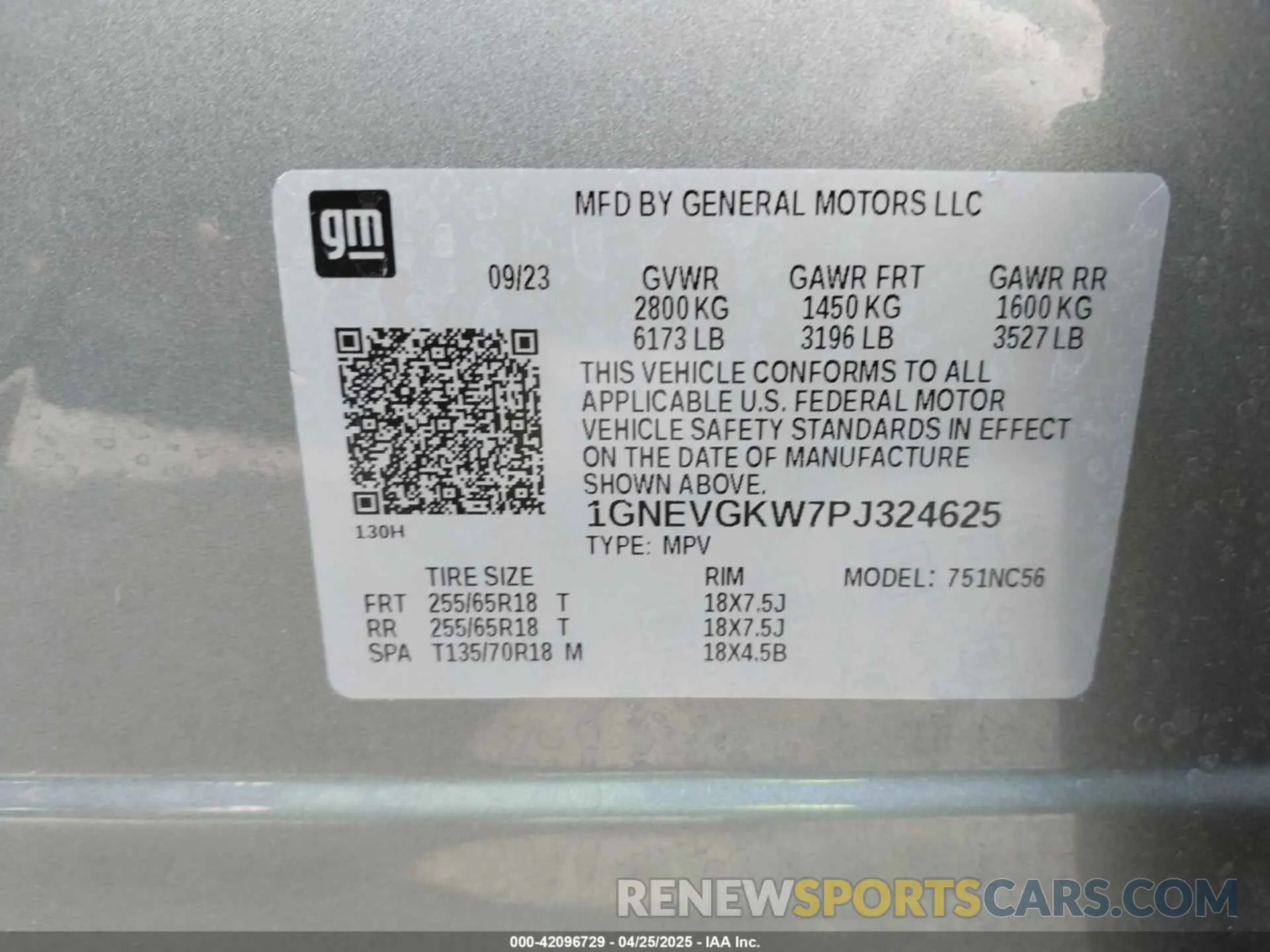 9 Фотография поврежденного автомобиля 1GNEVGKW7PJ324625 CHEVROLET TRAVERSE 2023