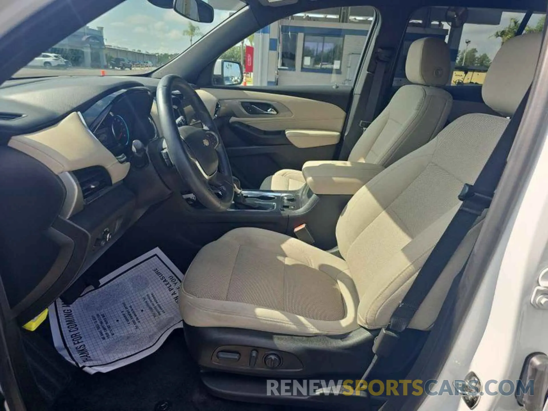 12 Photograph of a damaged car 1GNEVGKW8PJ145509 CHEVROLET TRAVERSE 2023