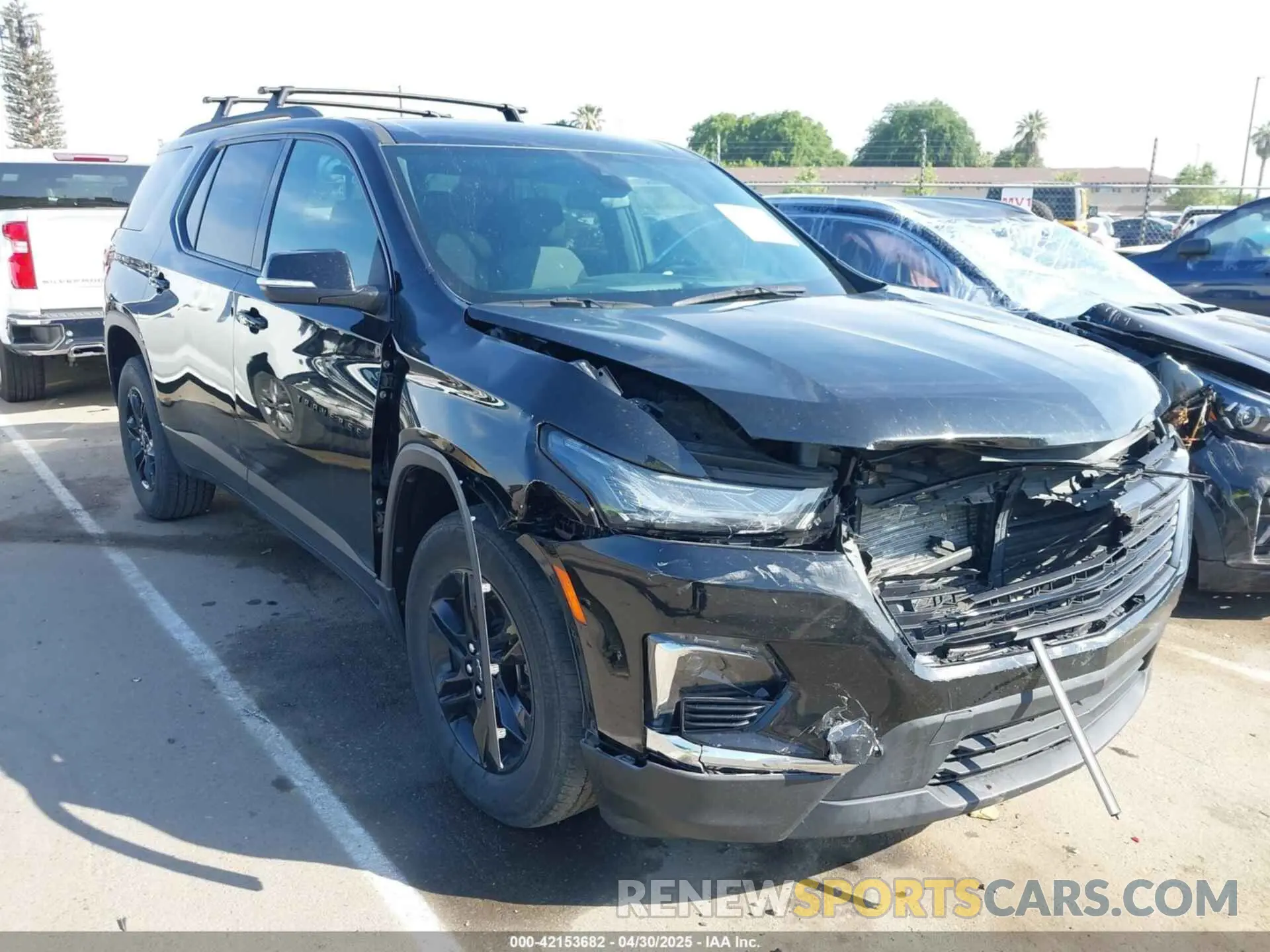 1 Photograph of a damaged car 1GNEVGKW9PJ296374 CHEVROLET TRAVERSE 2023