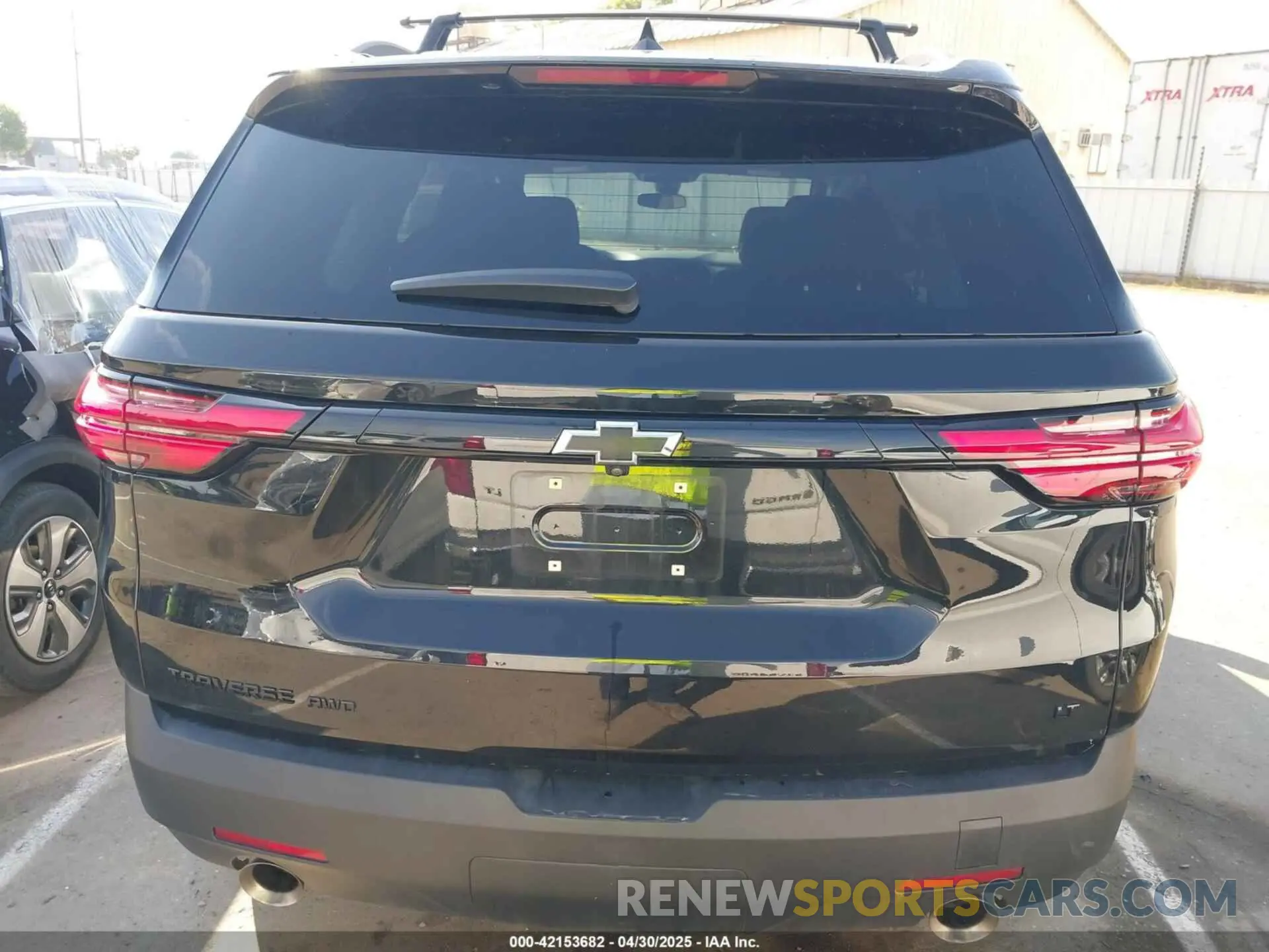 16 Photograph of a damaged car 1GNEVGKW9PJ296374 CHEVROLET TRAVERSE 2023