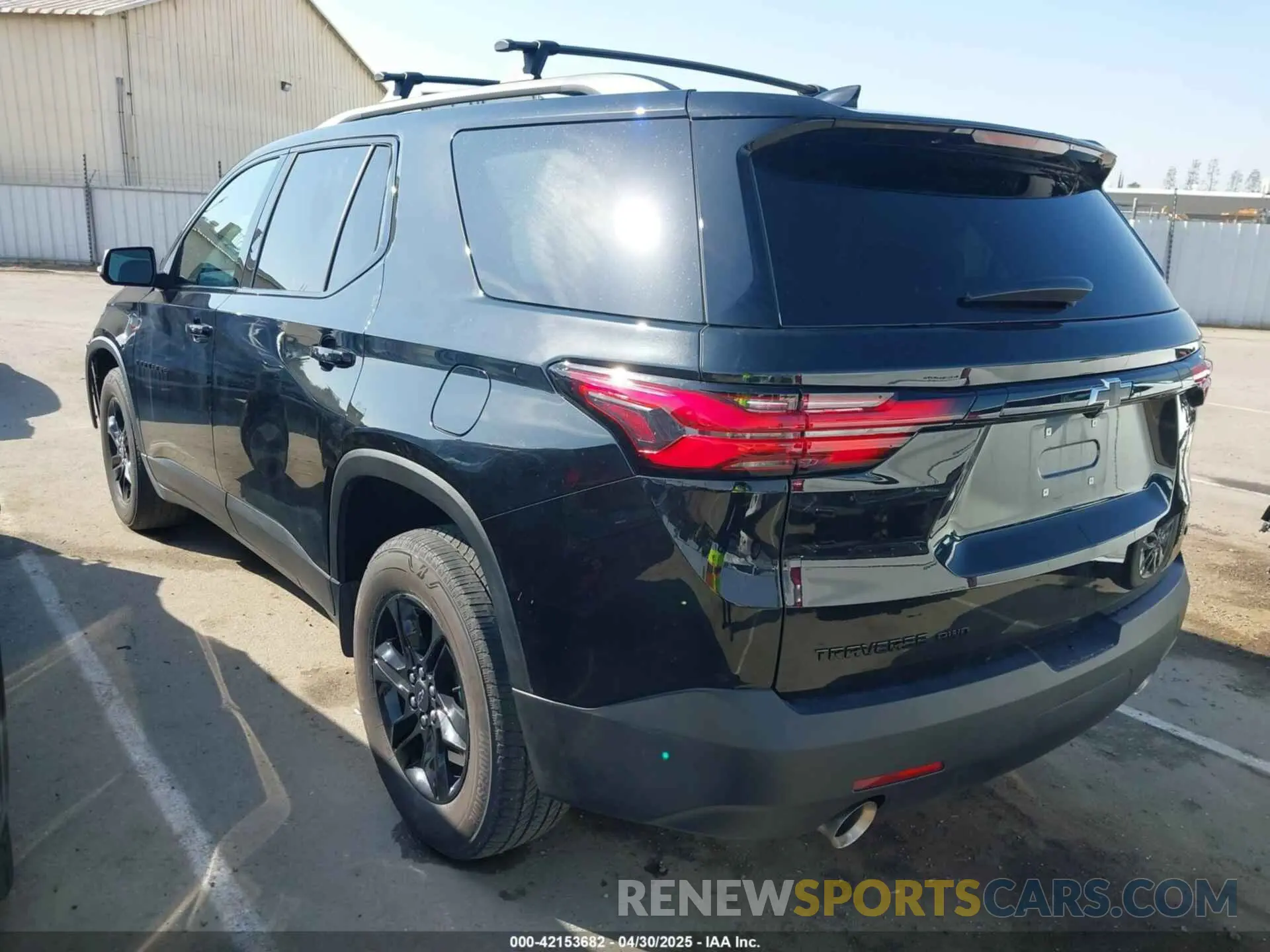3 Photograph of a damaged car 1GNEVGKW9PJ296374 CHEVROLET TRAVERSE 2023