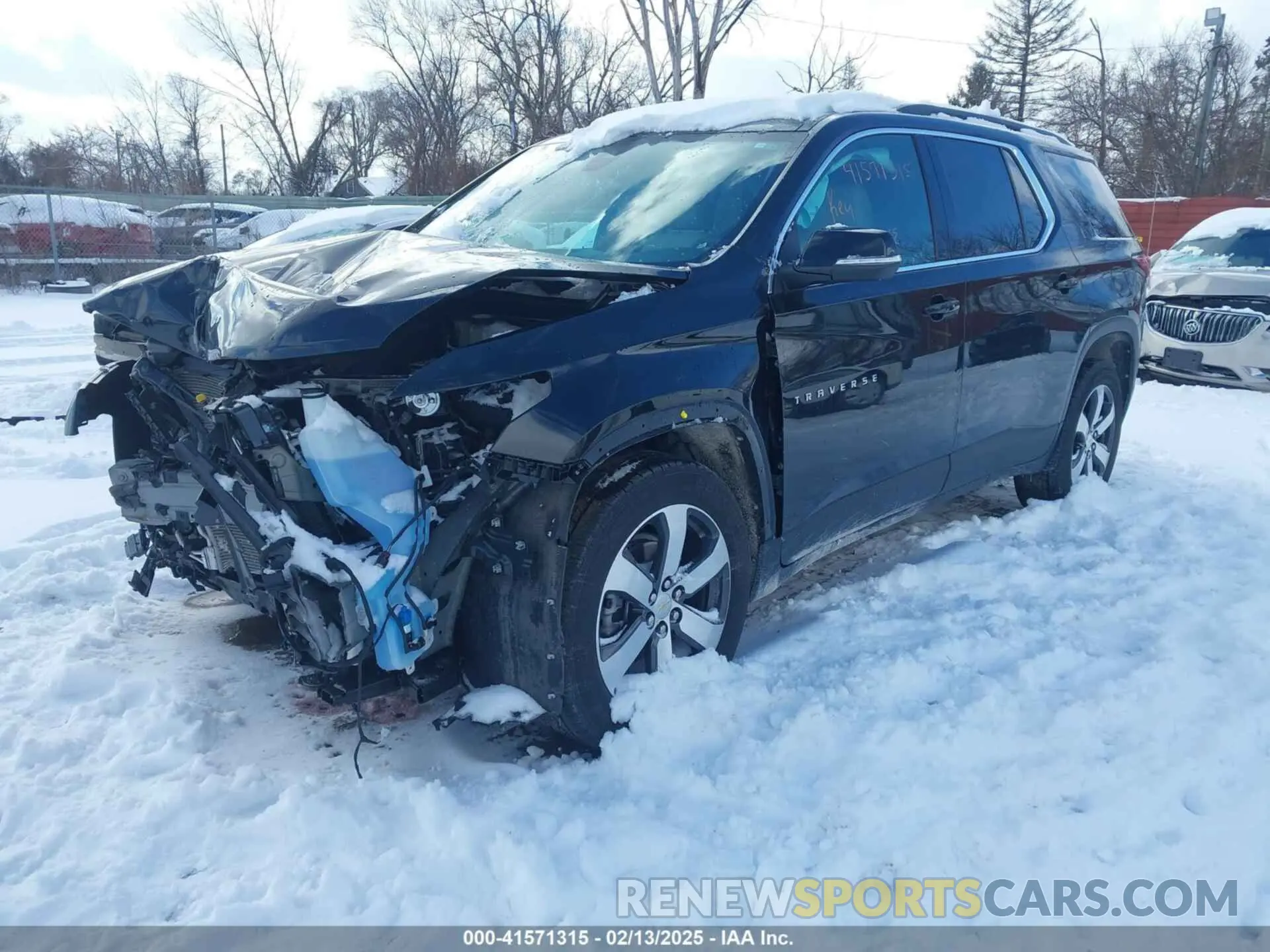 2 Photograph of a damaged car 1GNEVHKW0PJ154971 CHEVROLET TRAVERSE 2023