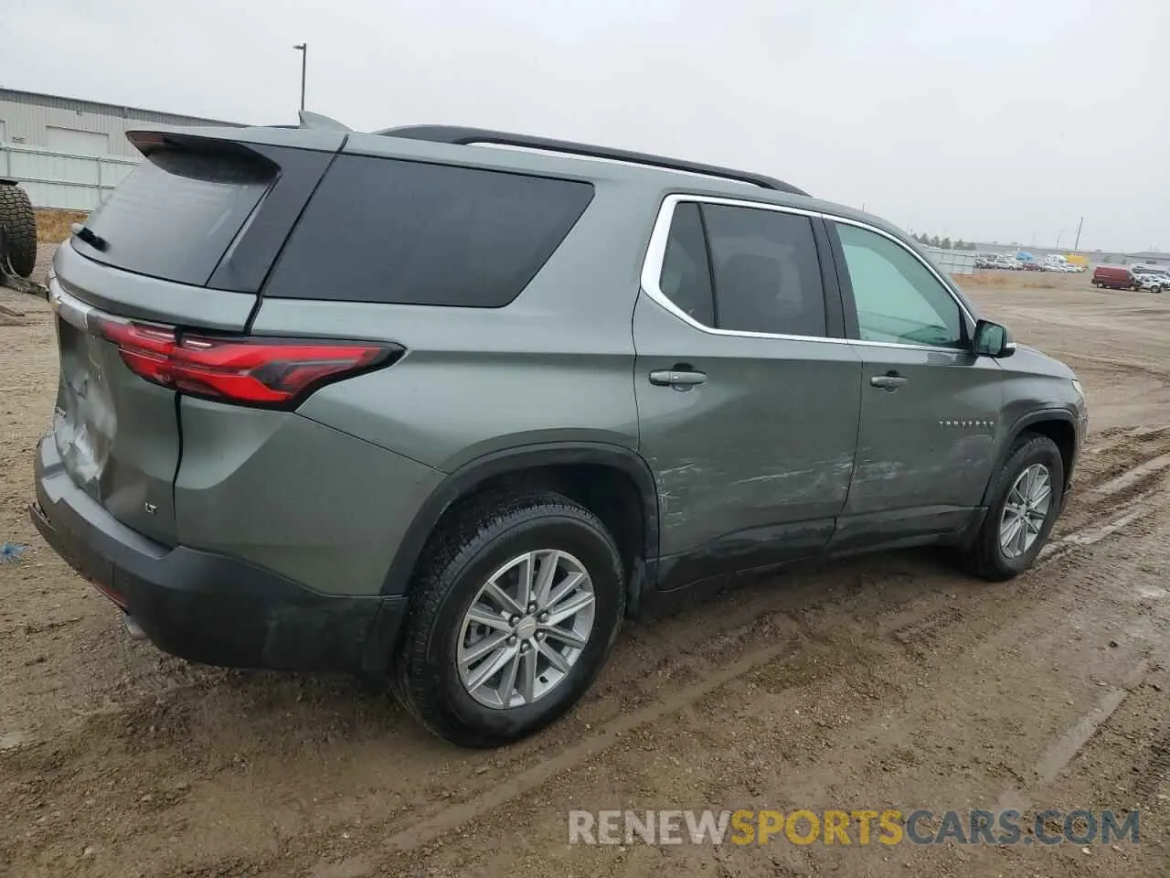 3 Photograph of a damaged car 1GNEVHKW2PJ123866 CHEVROLET TRAVERSE 2023