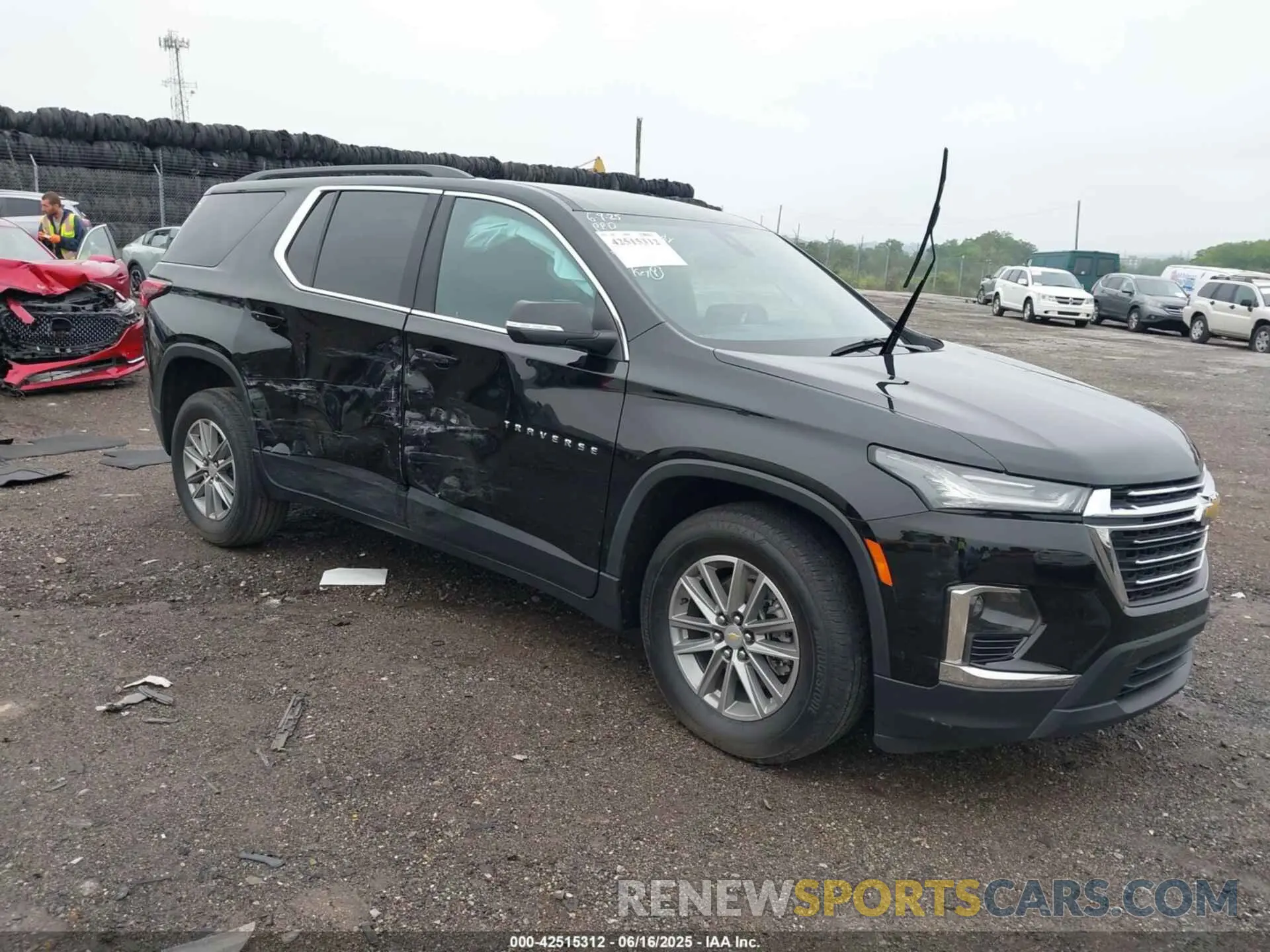 1 Фотография поврежденного автомобиля 1GNEVHKW2PJ224793 CHEVROLET TRAVERSE 2023