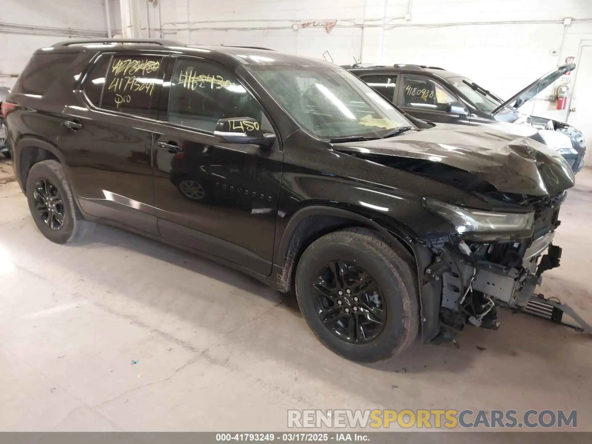 1 Photograph of a damaged car 1GNEVHKW5PJ164766 CHEVROLET TRAVERSE 2023