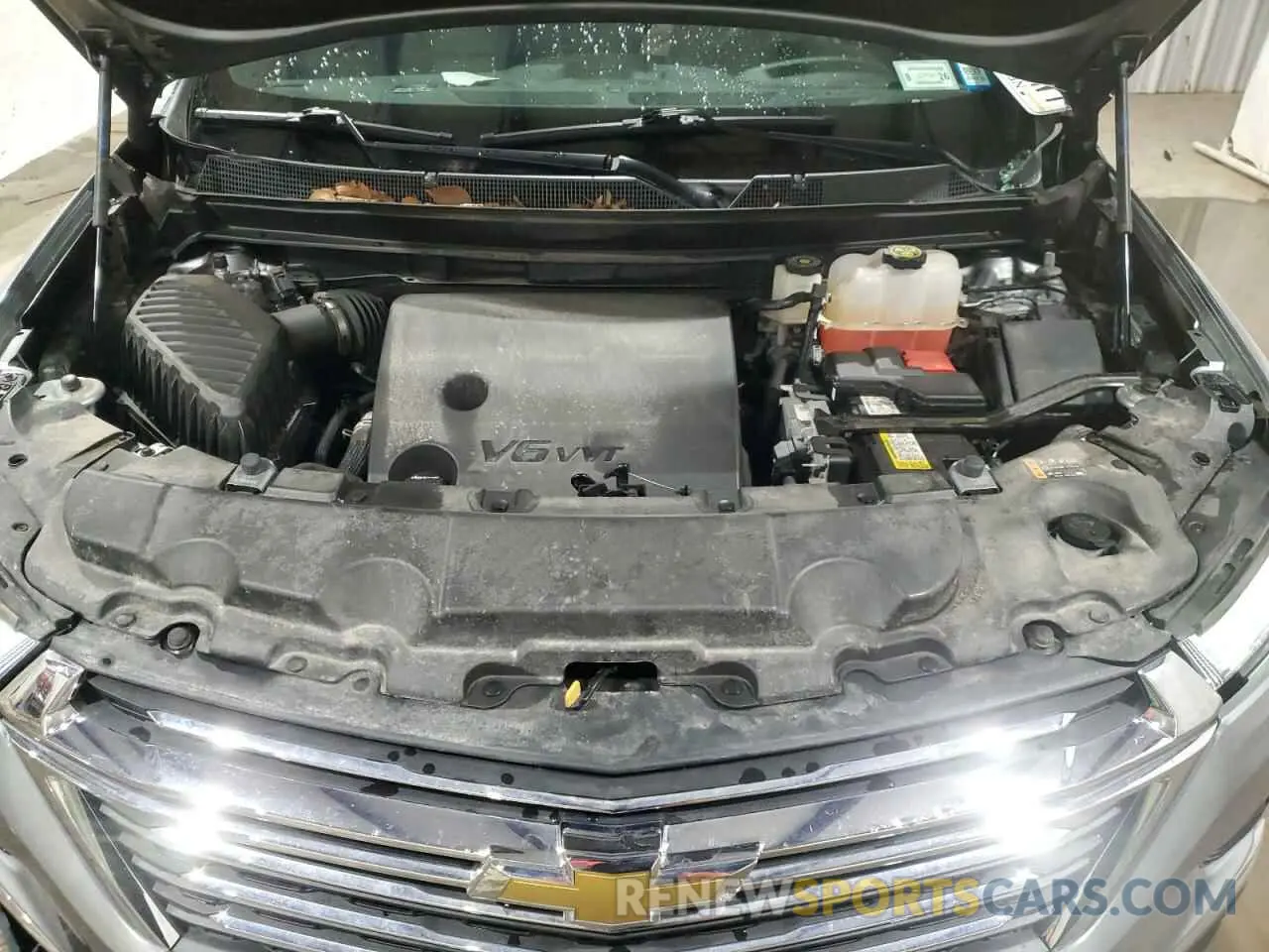 12 Photograph of a damaged car 1GNEVHKW5PJ198173 CHEVROLET TRAVERSE 2023