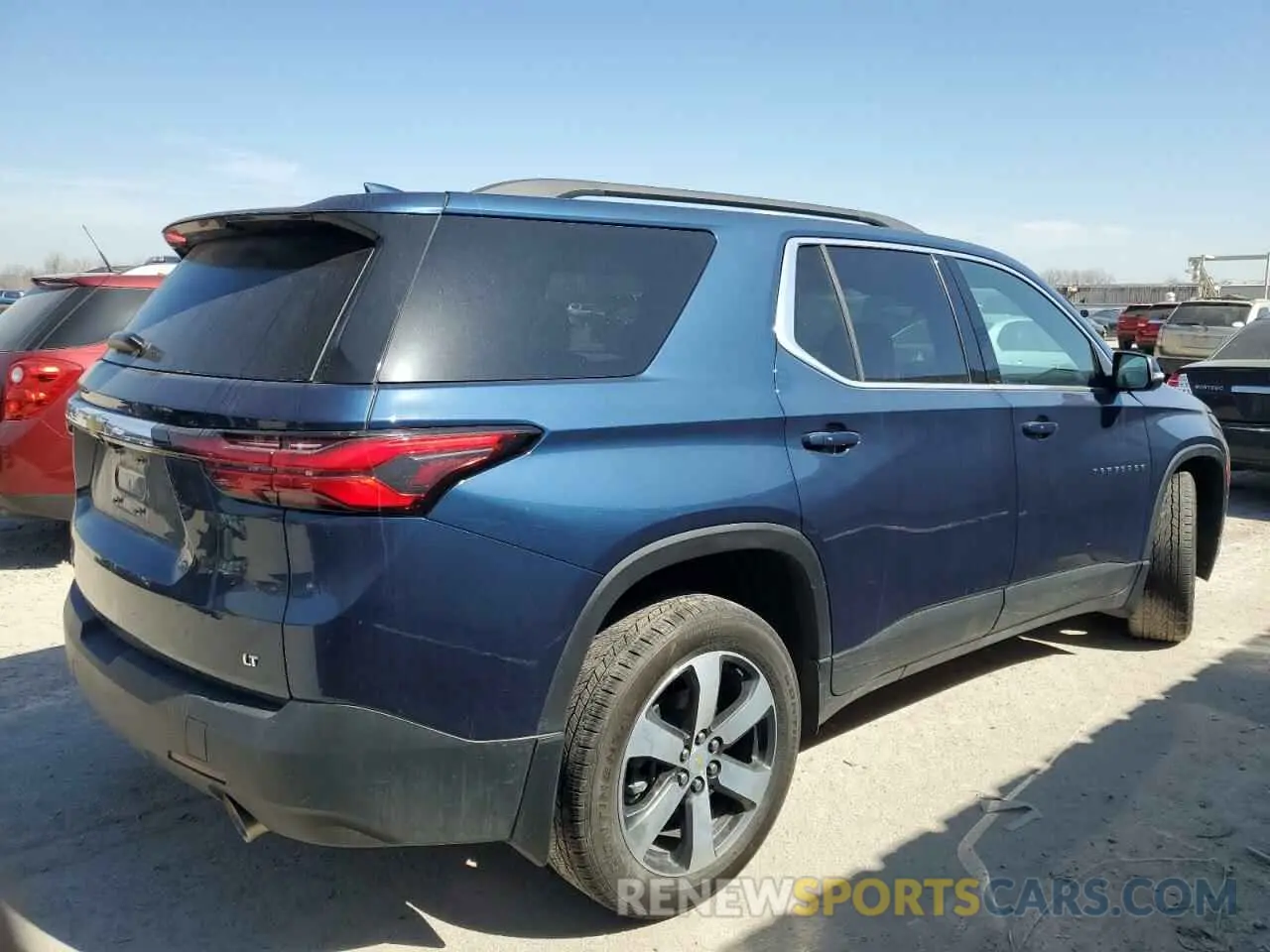 3 Photograph of a damaged car 1GNEVHKW6PJ217961 CHEVROLET TRAVERSE 2023
