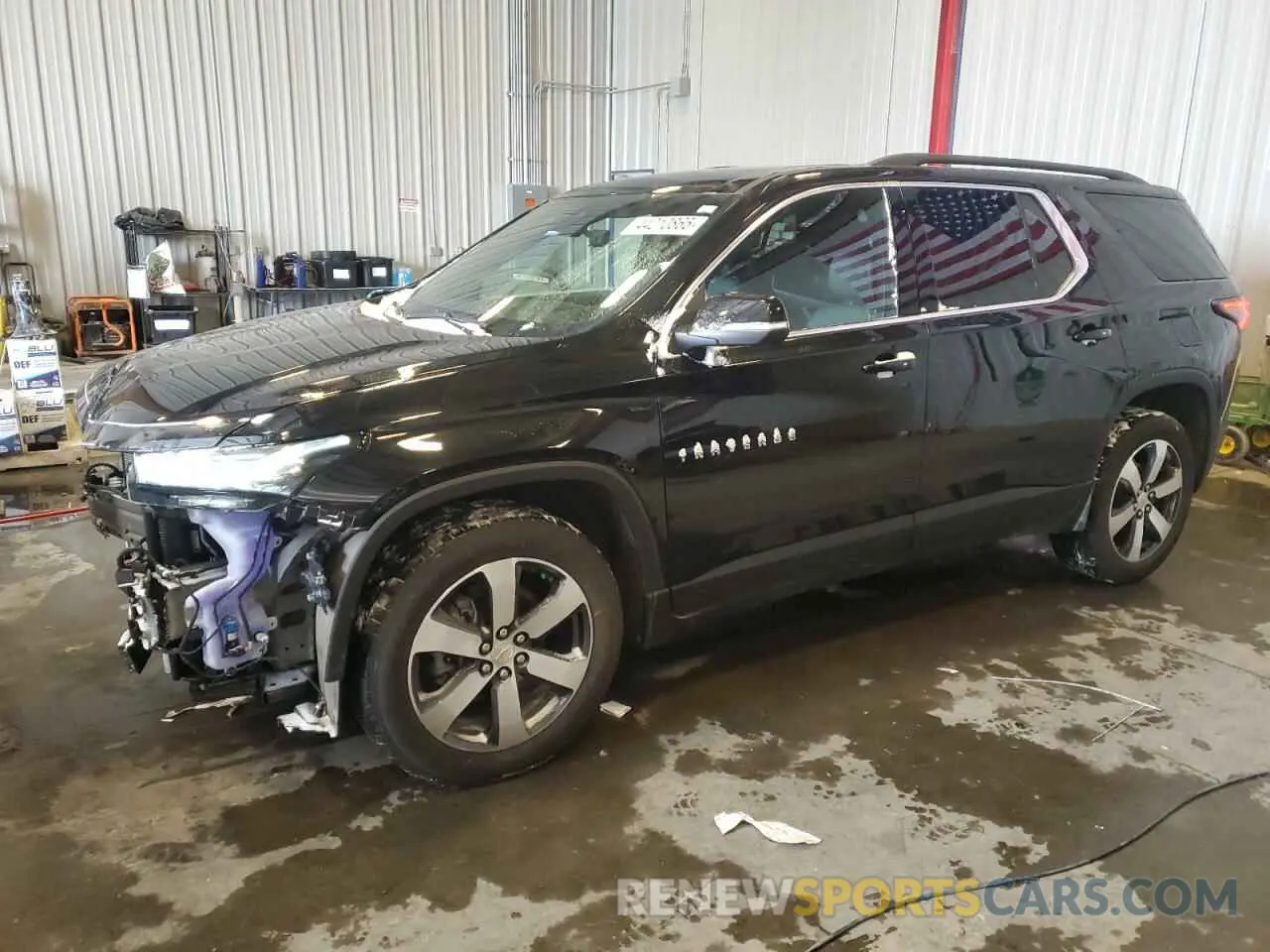 1 Фотография поврежденного автомобиля 1GNEVHKW8PJ192481 CHEVROLET TRAVERSE 2023