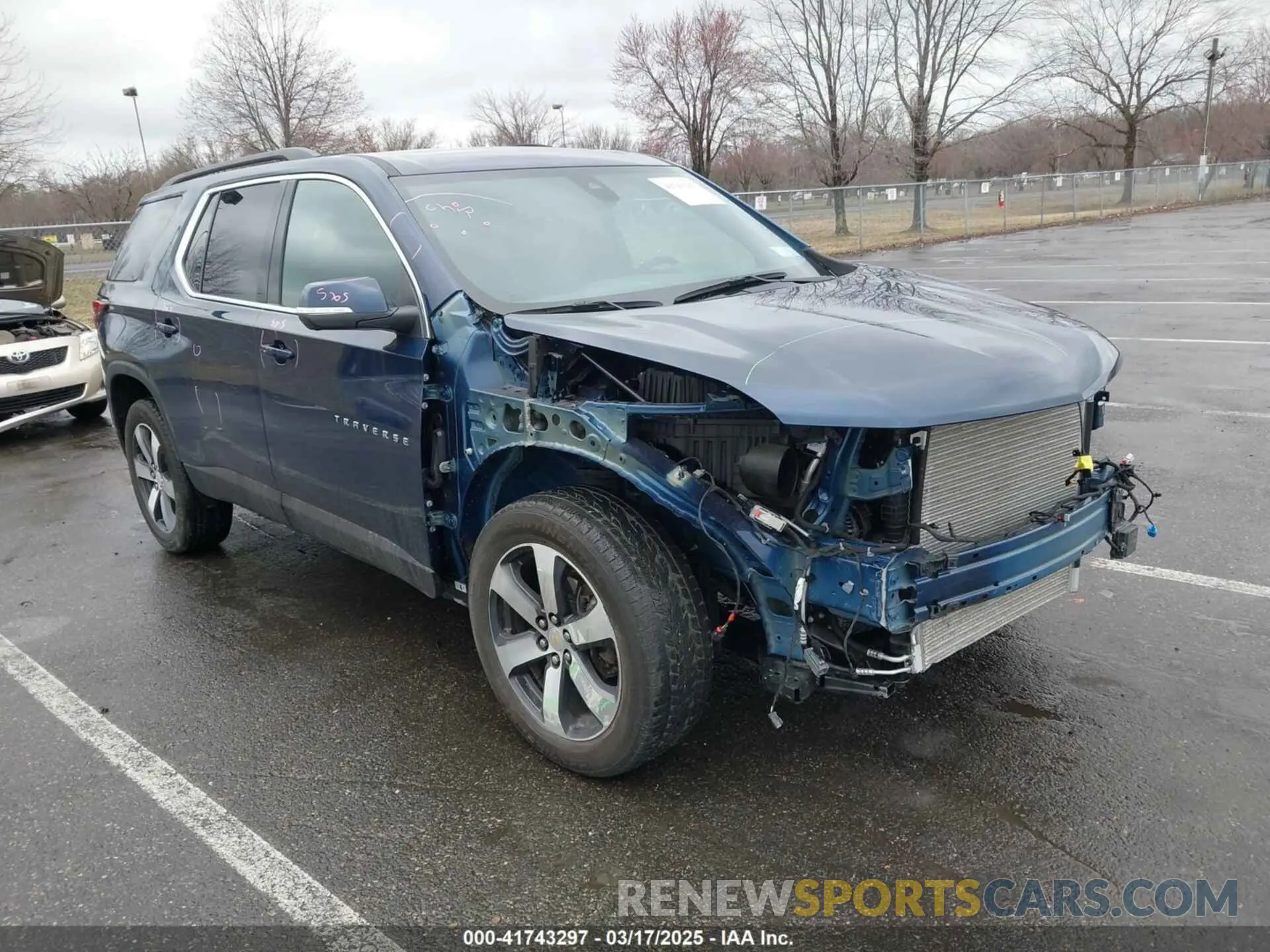 1 Photograph of a damaged car 1GNEVHKW8PJ288112 CHEVROLET TRAVERSE 2023
