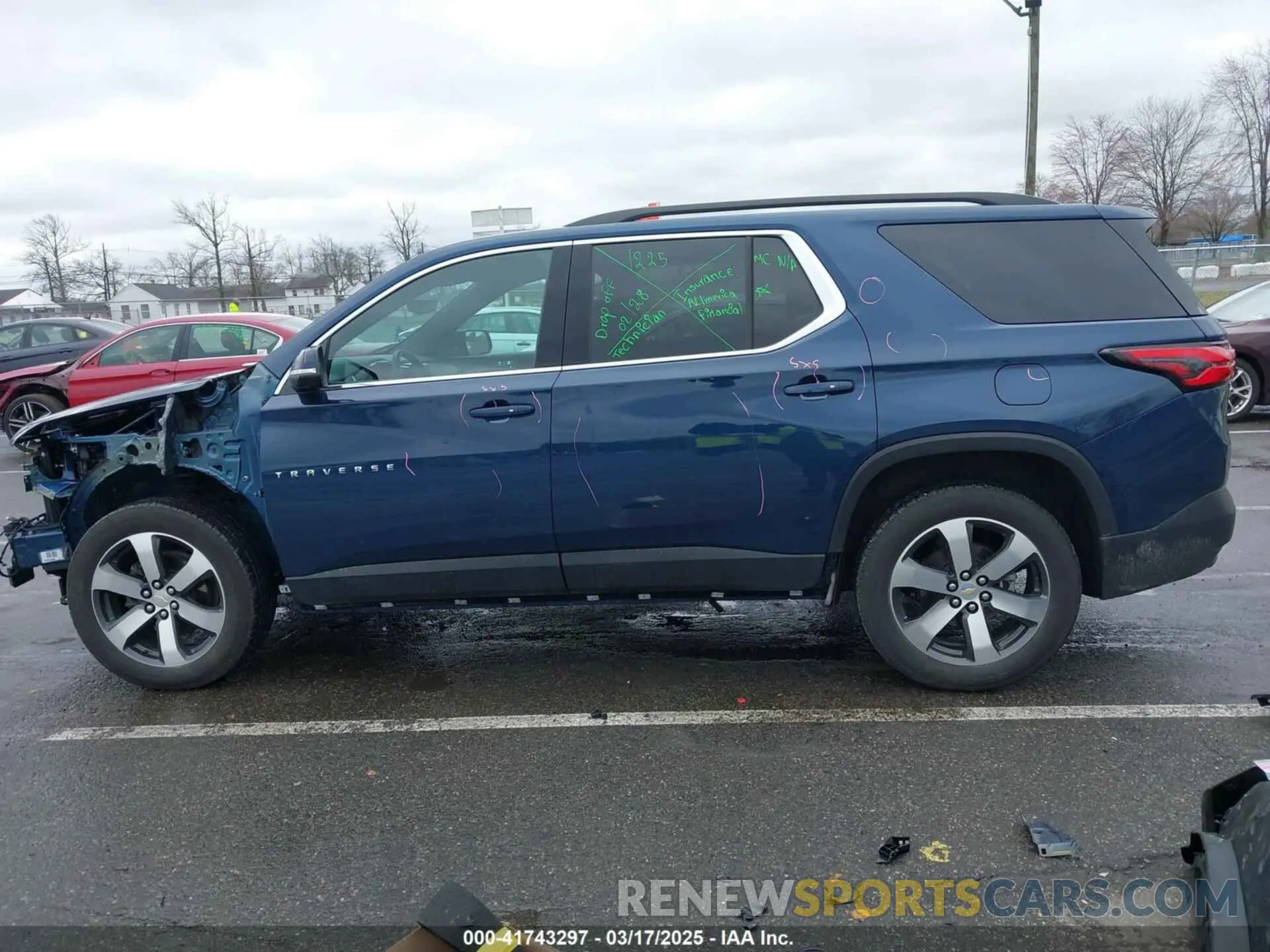 15 Photograph of a damaged car 1GNEVHKW8PJ288112 CHEVROLET TRAVERSE 2023